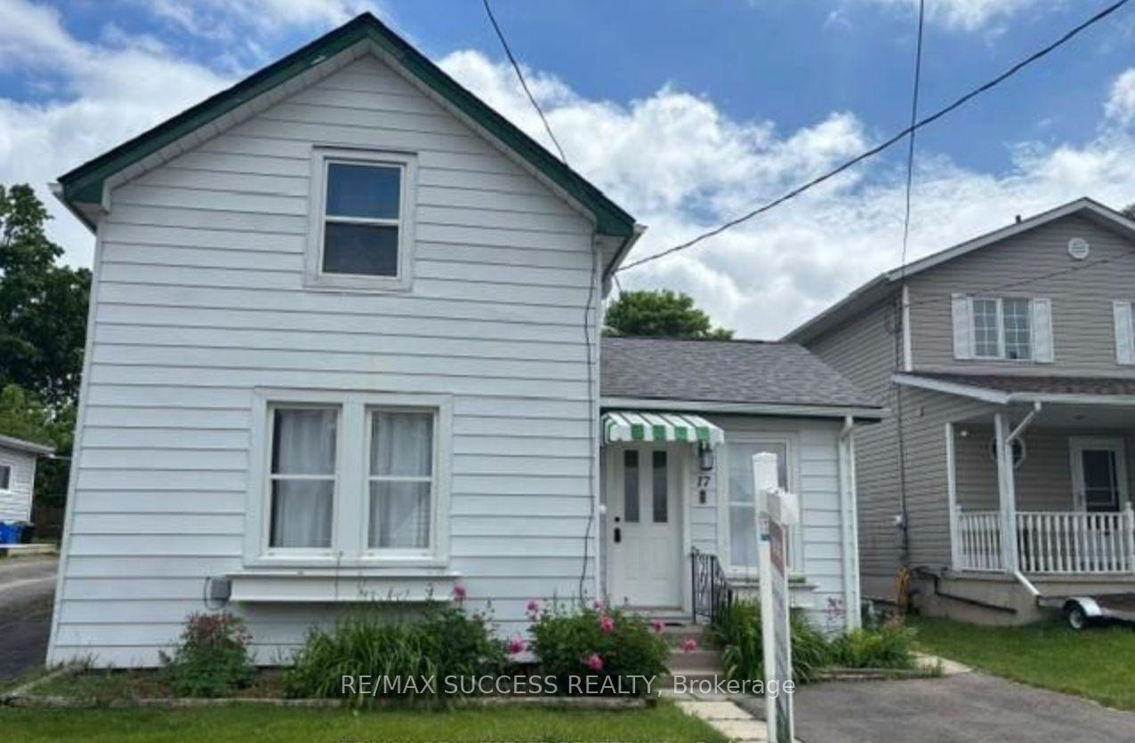 17 Dover Street Woodstock Ontario Canada Sale residential Sunil Angrish RE/MAX Success Realty, Brokerage*