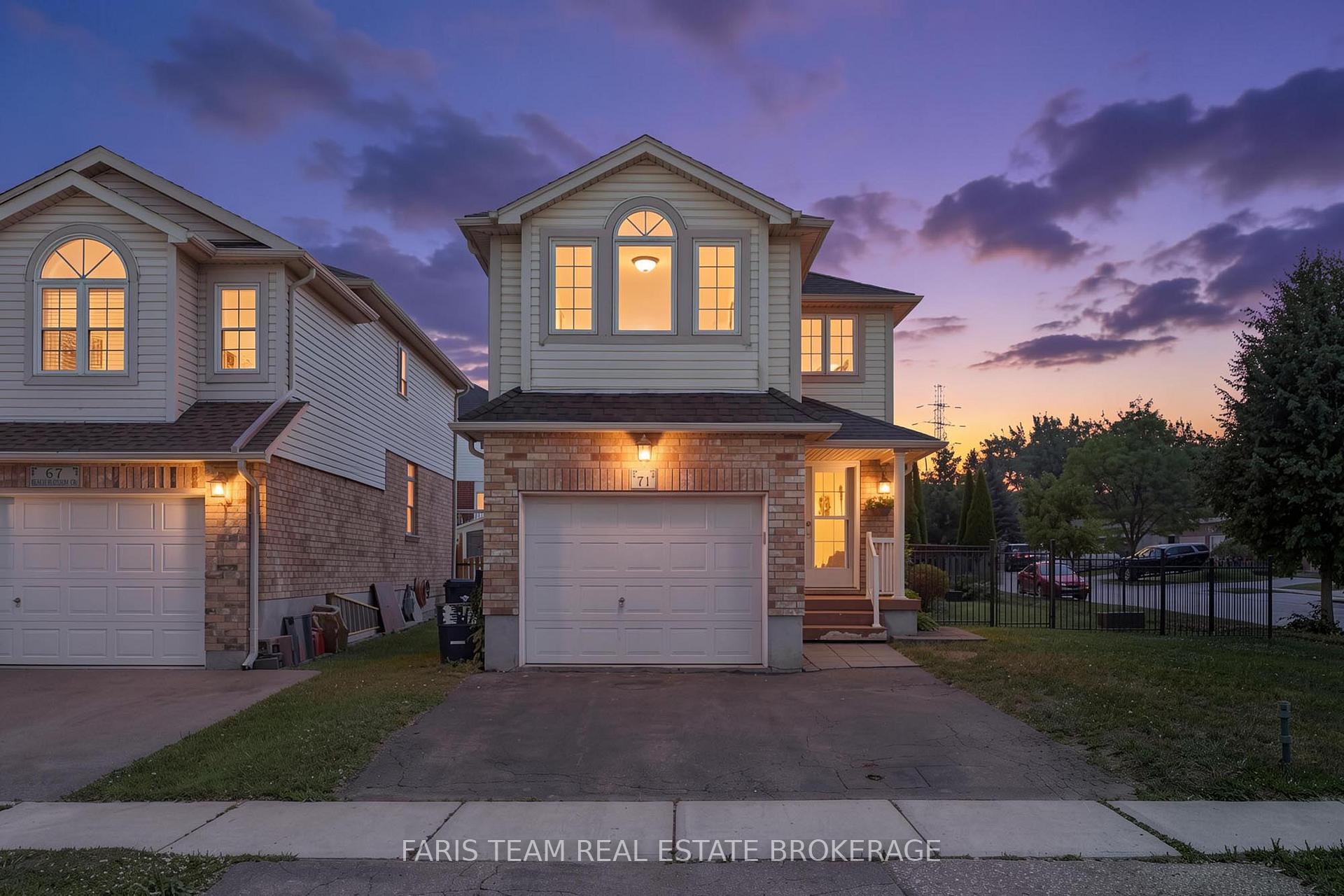 71 Peach Blossom Crescent Kitchener Ontario Canada Sale residential NICOLE POHL RE/MAX Twin City Realty Inc., Brokerage*