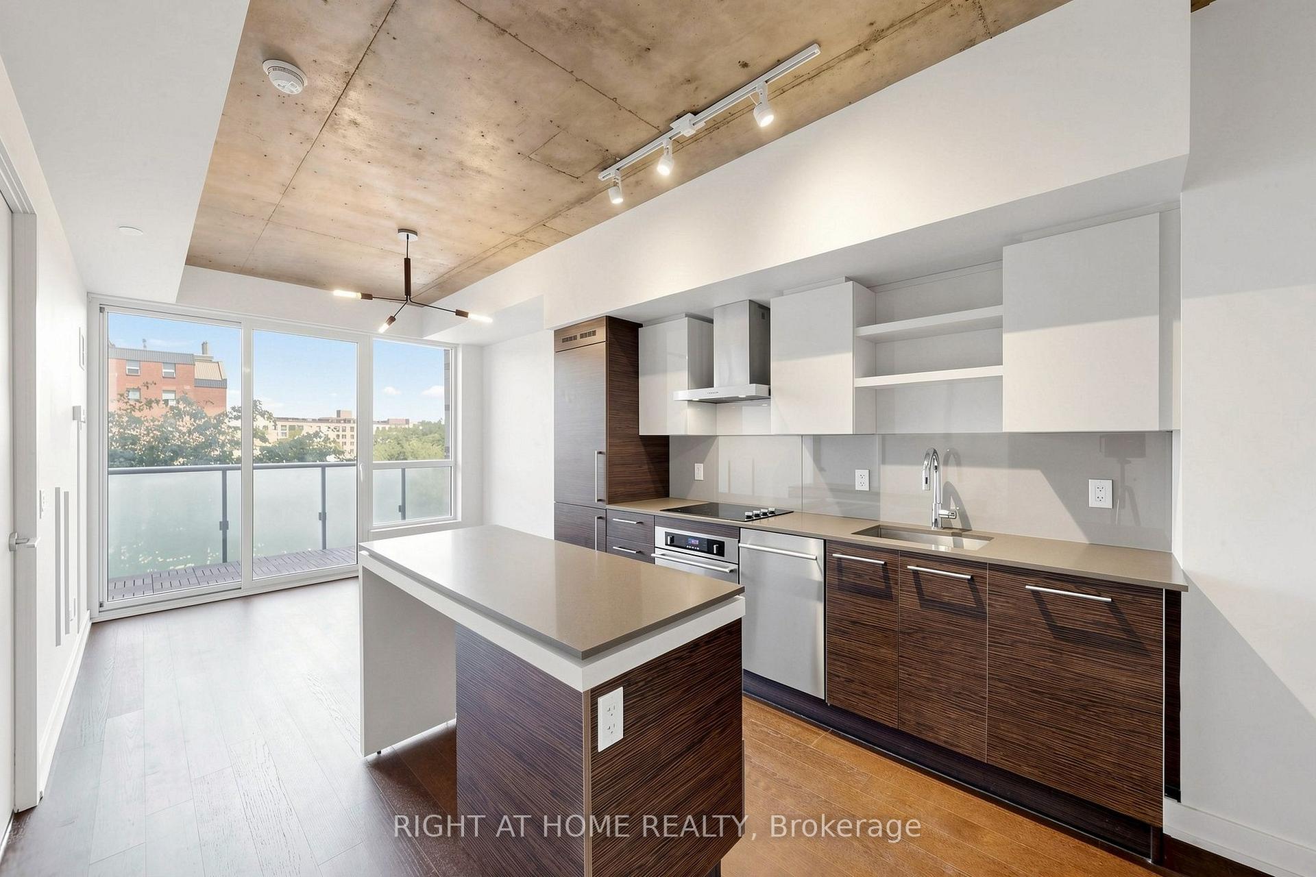 512 - 1030 King Street W Toronto Ontario Canada Rent residential Ruth-Ann Shallow Right at Home Realty, Brokerage*