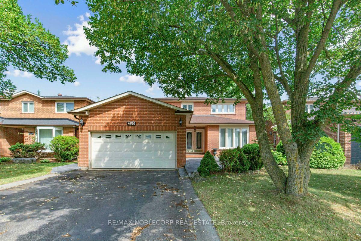 256 Airdrie Drive Vaughan Ontario Canada Sale residential Maria Bifolchi Re/Max Noblecorp Real Estate, Brokerge*