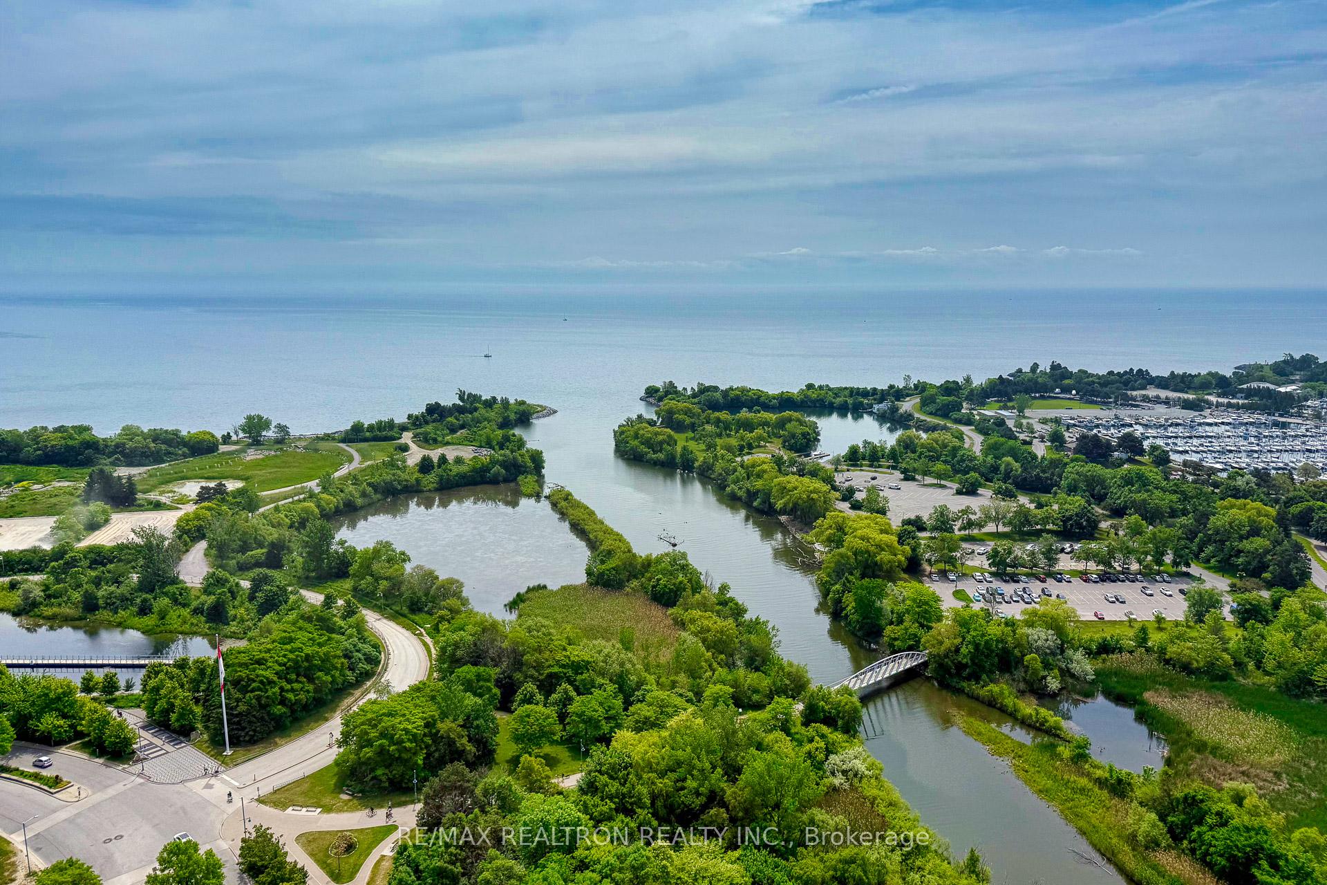 3509 - 2200 Lake Shore Boulevard W Toronto Ontario Canada Rent residential Chelsea Wolfe RE/MAX Realtron Realty Inc., Brokerage*