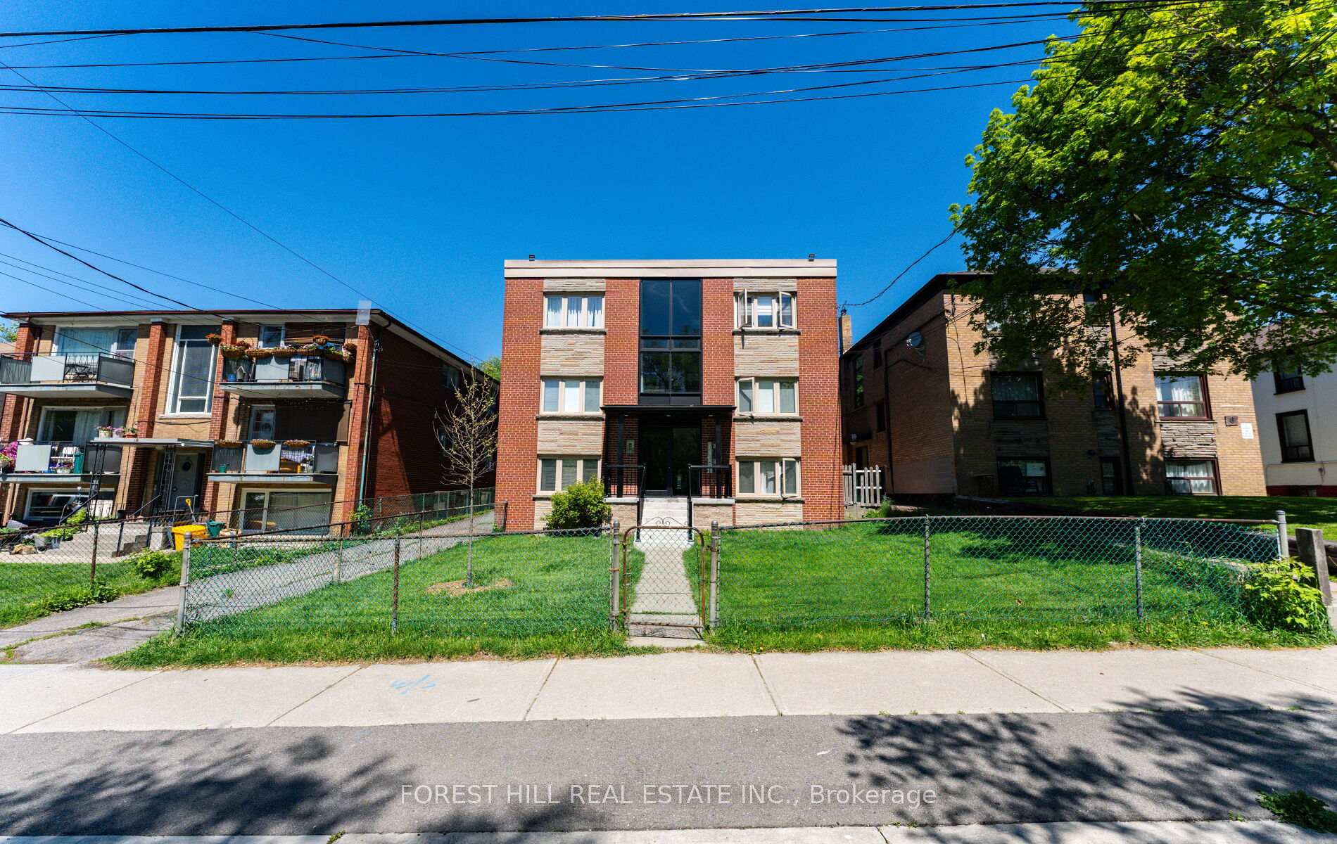 5 - 8 Victoria Street Toronto Ontario Canada Rent residential Pasha Farzaneh Forest Hill Real Estate Inc., Brokerage *