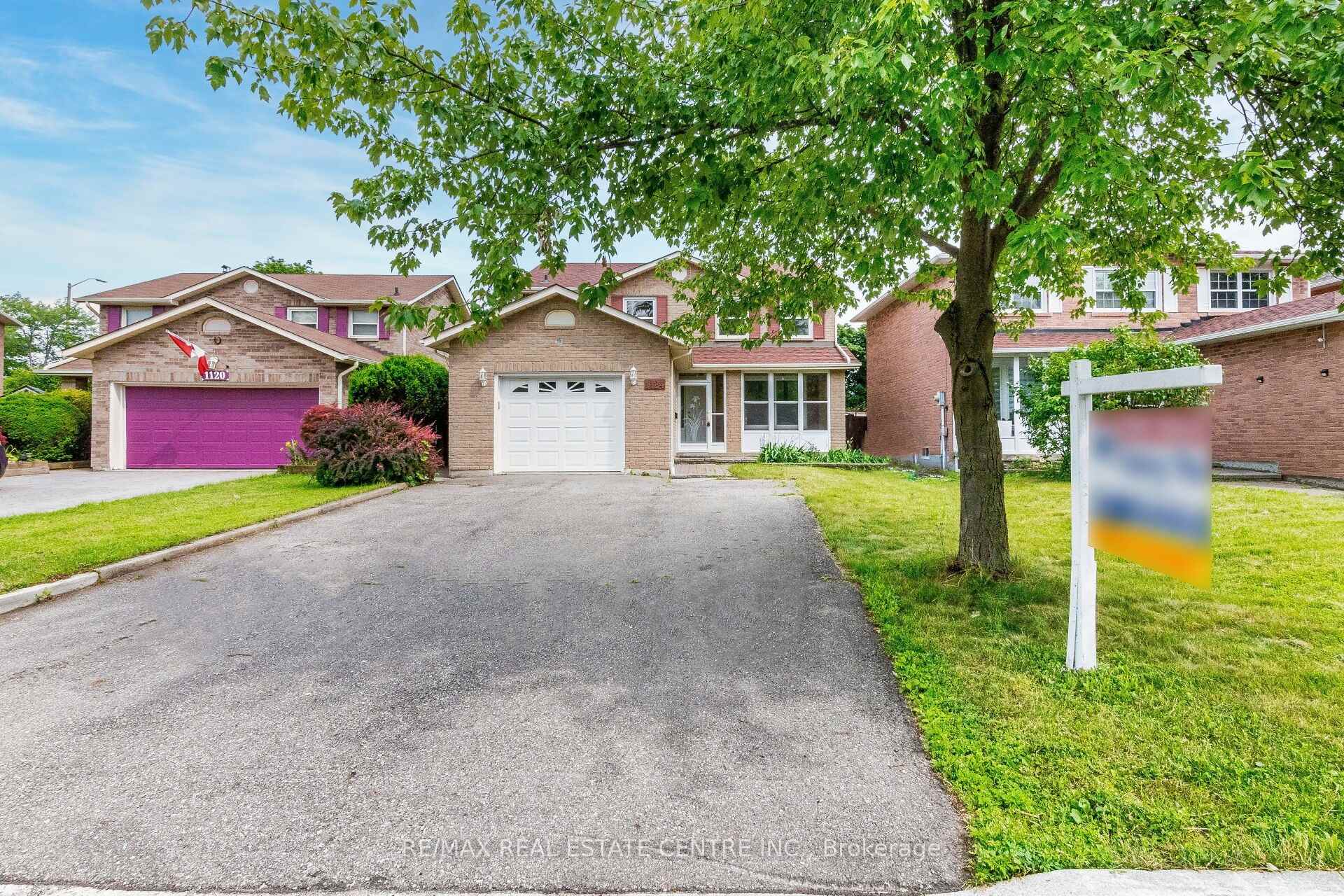 1124 Shagbark Crescent Mississauga Ontario Canada Sale residential Elena Vankevich Brokerage Information: Not available, please contact website owner