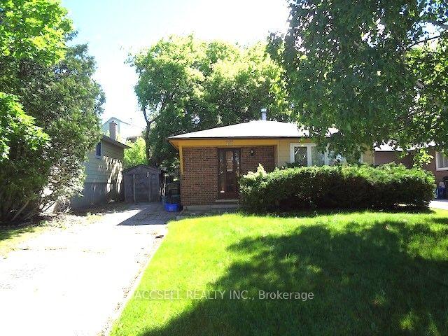 28 Harcourt Crescent Kitchener Ontario Canada Sale residential Raj Kaushal ACCSELL REALTY INC. Brokerage*