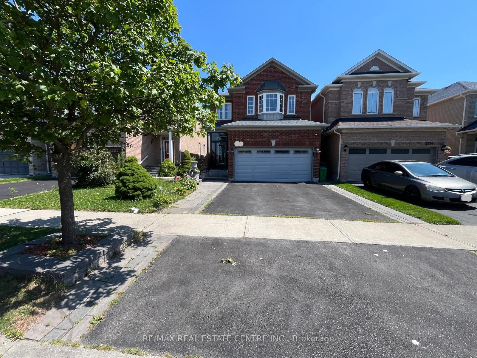 3570 Fountain Park Avenue Mississauga Ontario Canada Rent residential Cliff Barron RE/MAX Real Estate Centre, Inc., Brokerage *