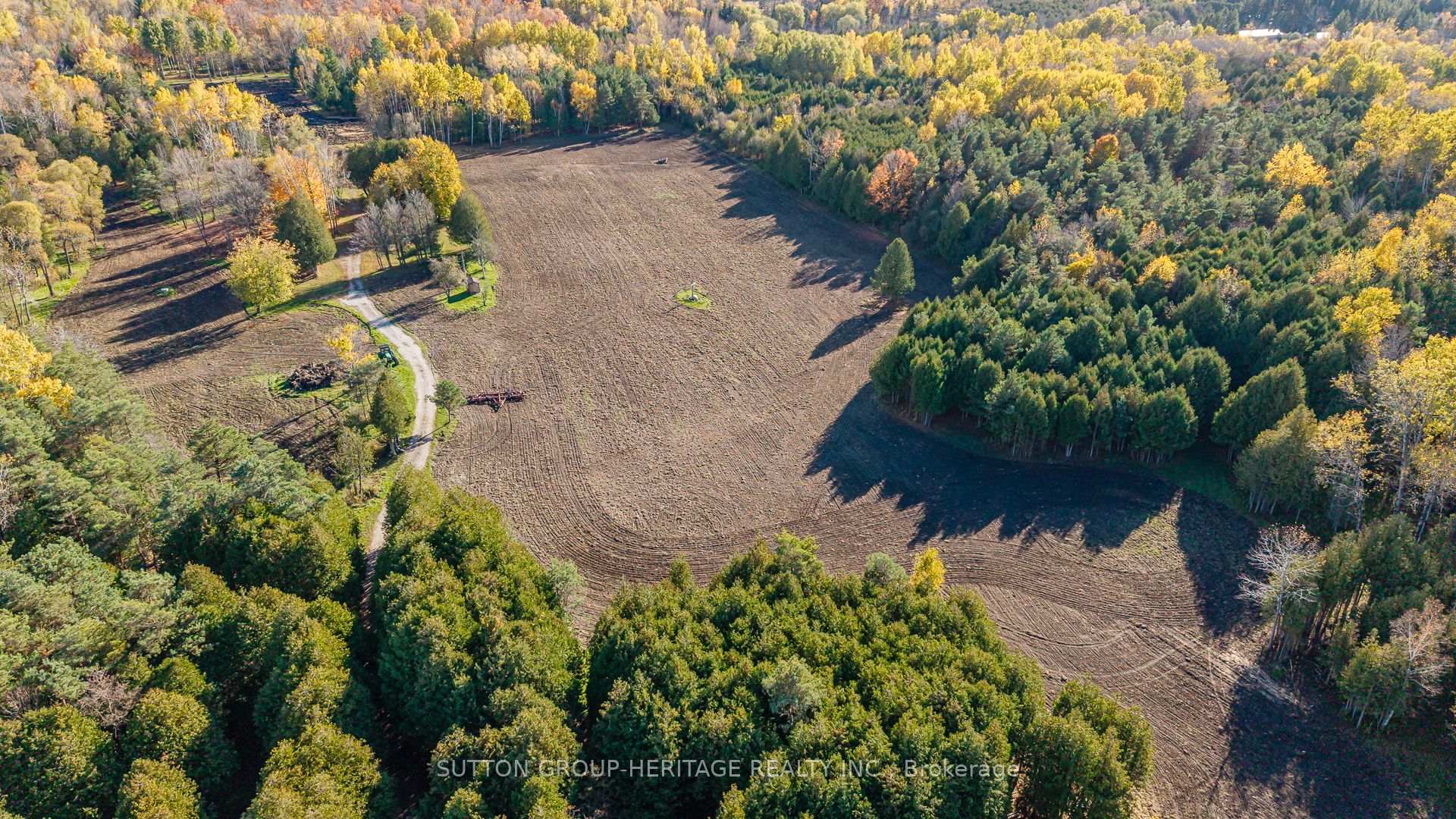 2490 Green Road Clarington Ontario Canada Sale commercial Mounir  Saghie SUTTON GROUP-HERITAGE REALTY INC., Brokerage*