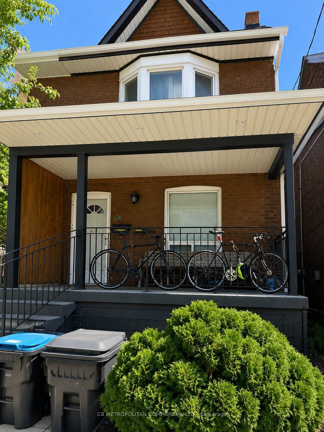 827 DUPONT Street Toronto Ontario Canada Rent residential Hariharan Nadarajah RE/MAX Ace Realty Inc., Brokerage*