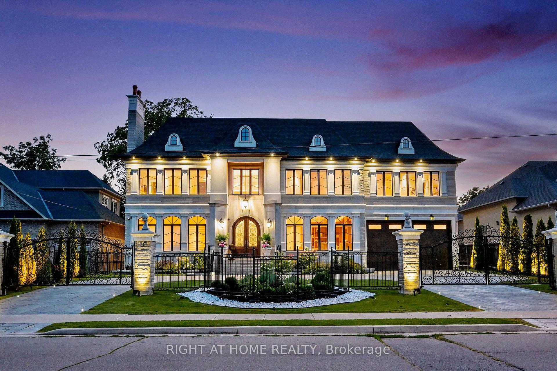 10 Yongeview Avenue Richmond Hill Ontario Canada Sale residential Pradip Nag Right at Home Realty, Brokerage*