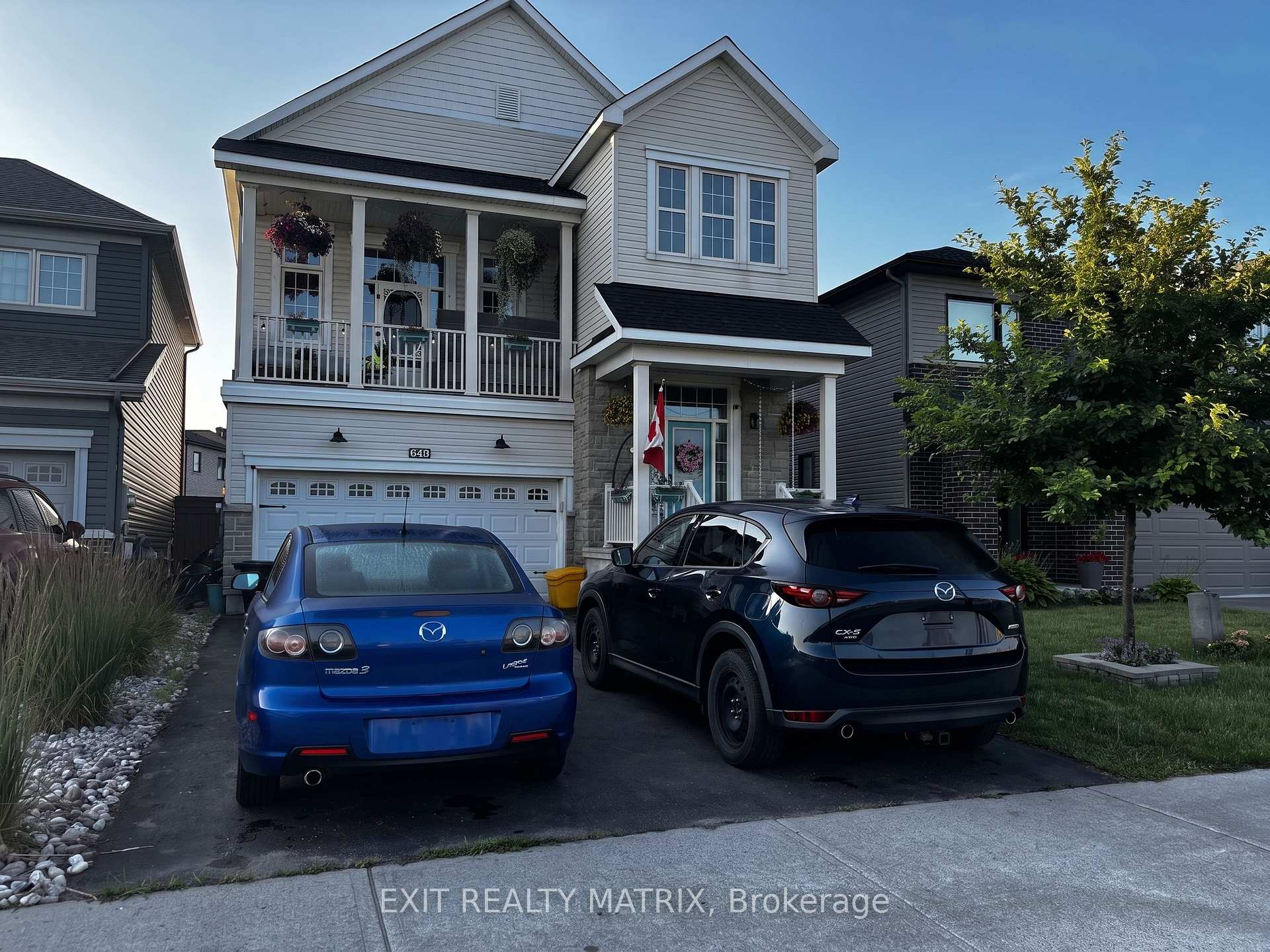 648 Decoeur Drive Ottawa Ontario Canada Sale residential Jason Clement ROYAL LEPAGE TEAM REALTY
