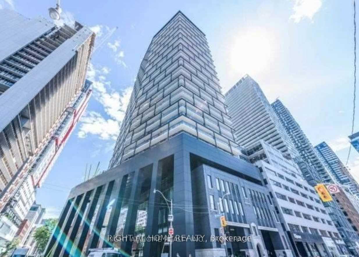 504 - 125 Peter Street Toronto Ontario Canada Rent residential Pradip Nag Right at Home Realty, Brokerage*