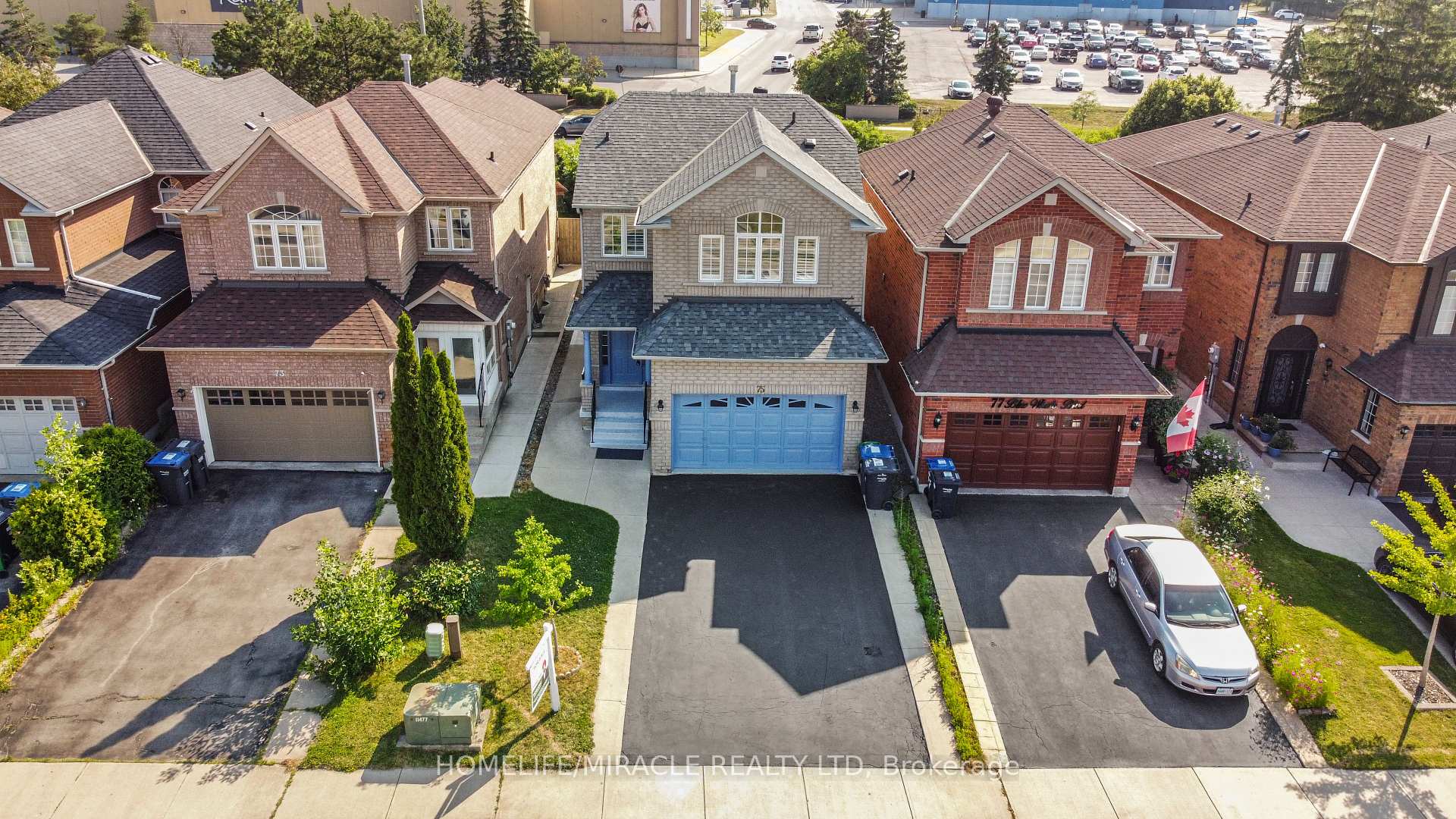 75 Blue Whale Boulevard Brampton Ontario Canada Sold residential Home Gurus HomeLife/Miracle Realty Ltd, Brokerage *
