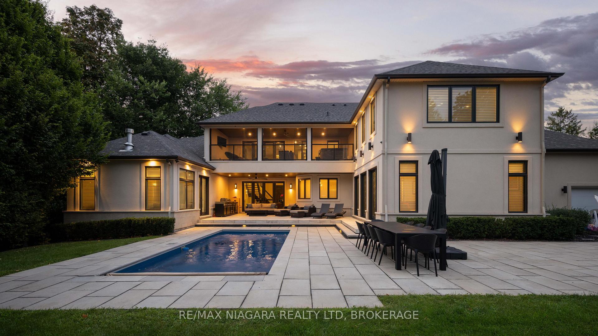 362 Niagara Boulevard Niagara-On-The-Lake Ontario Canada Sale residential Gloria Valvasori ASP Century 21 Signature Service
