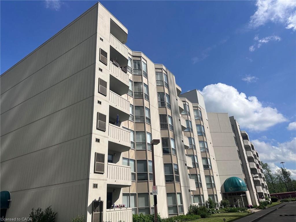 105 - 3267 King Street E Kitchener Ontario Canada Sale residential Kim Carreiro RE/MAX Realty Enterprises Inc., Brokerage*