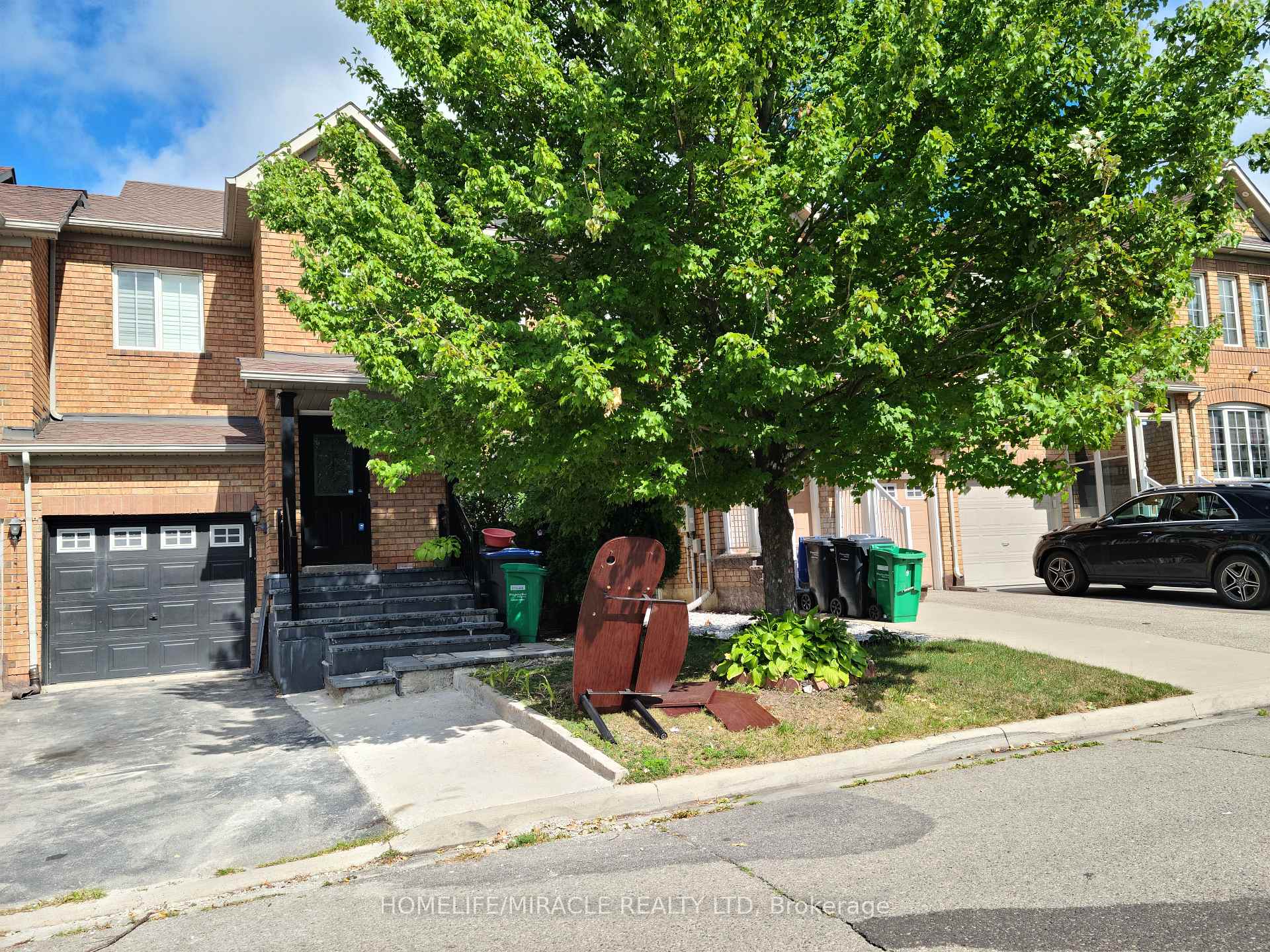 7 Thunderbird Trail Brampton Ontario Canada Rent residential   HomeLife/Miracle Realty Ltd., Brokerage*