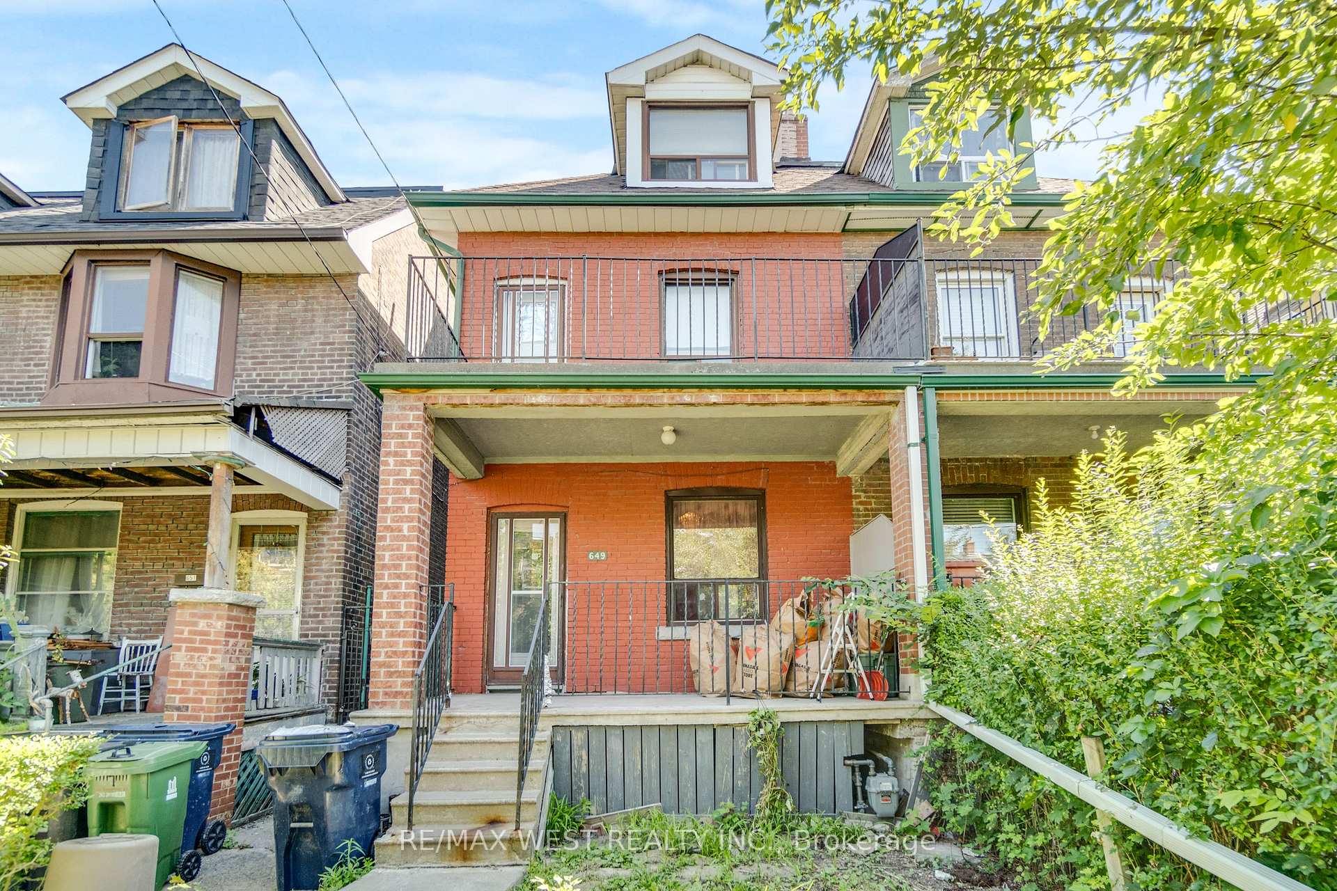 649 Crawford Street N Toronto Ontario Canada Sale residential   HomeLife Top Star Realty Inc., Brokerage *