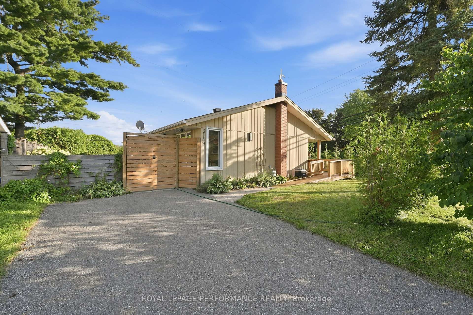 3149 Southmore Drive E Ottawa Ontario Canada Sale residential Spinder Hundal Right at Home Realty, Brokerage*