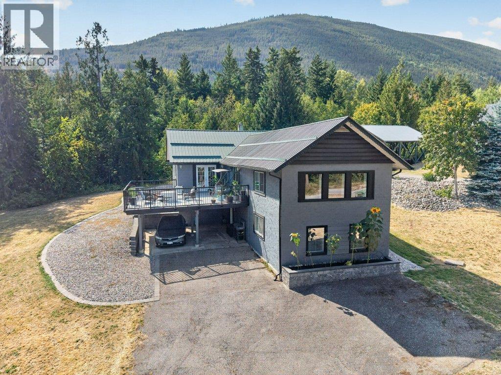 411 Christison Road SW Salmon Arm British Columbia Canada Sale residential Tina Cosman EXP Realty (Salmon Arm)