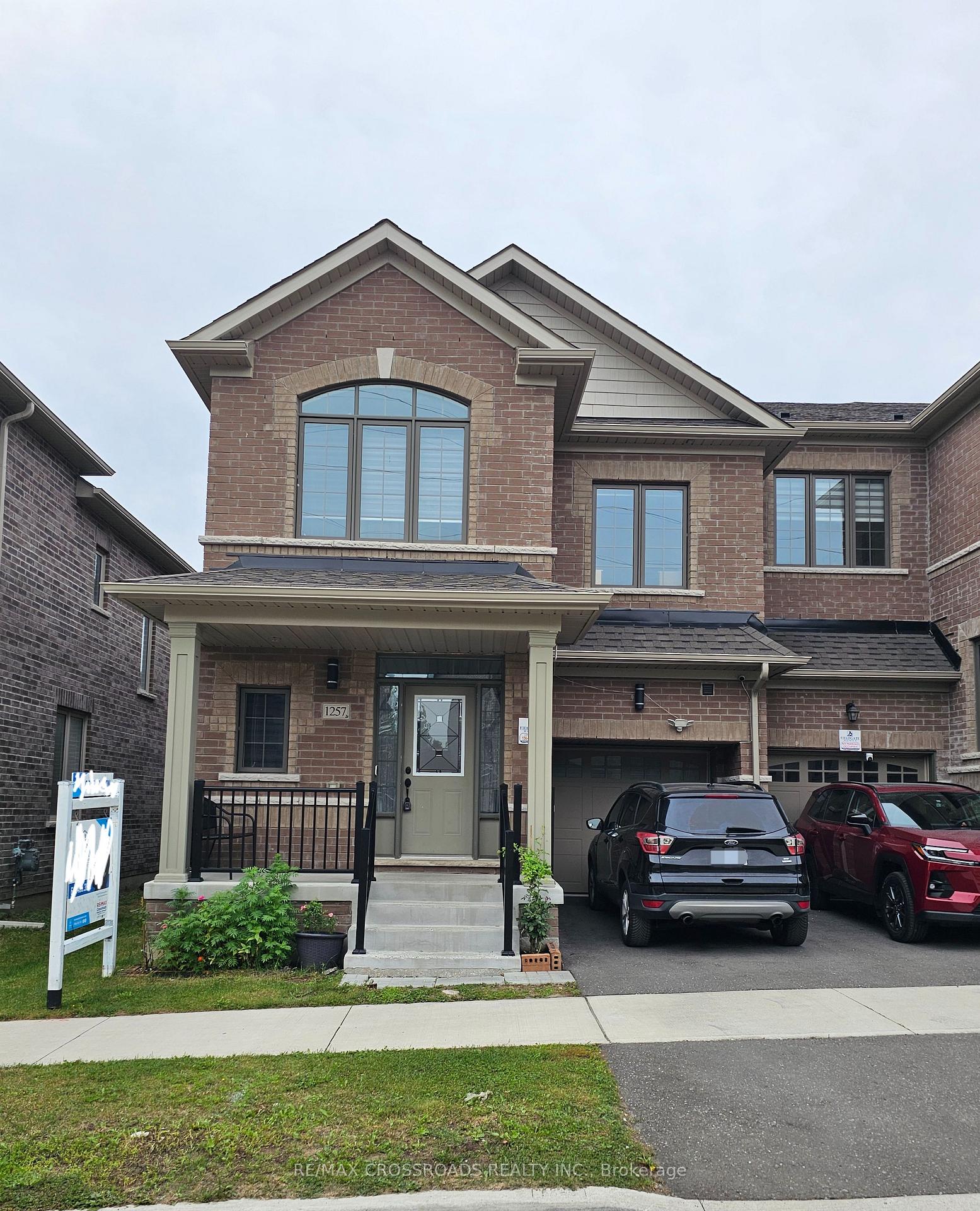 1257 Aquarius Trail Pickering Ontario Canada Sale residential Raka Paul RE/MAX CROSSROADS REALTY INC. Brokerage