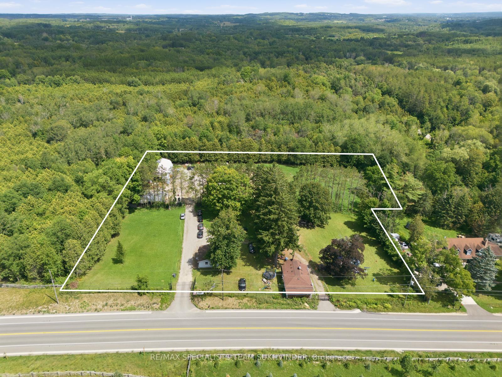 17043 The Gore Road Caledon Ontario Canada Sale residential Sukhvinder Singh Re/Max Specialists Team Sukhvinder