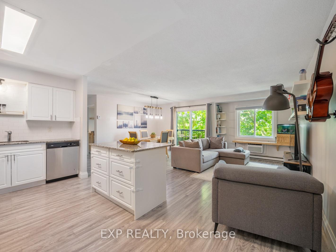 301 - 276 Eiwo Court Waterloo Ontario Canada Sale residential NICOLE POHL RE/MAX Twin City Realty Inc., Brokerage*