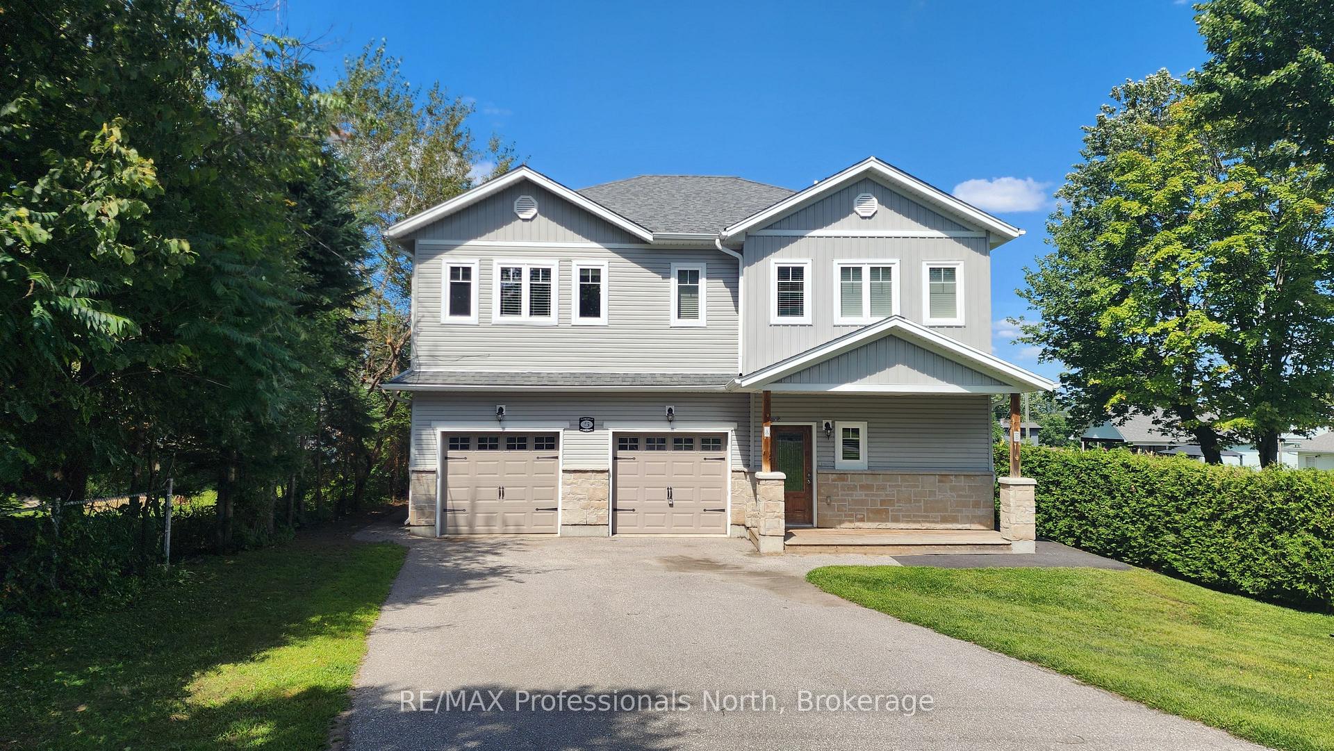 5 Greaves Avenue Huntsville Ontario Canada Sale residential Rachel Vehse Re/Max Professionals North, Brokerage*