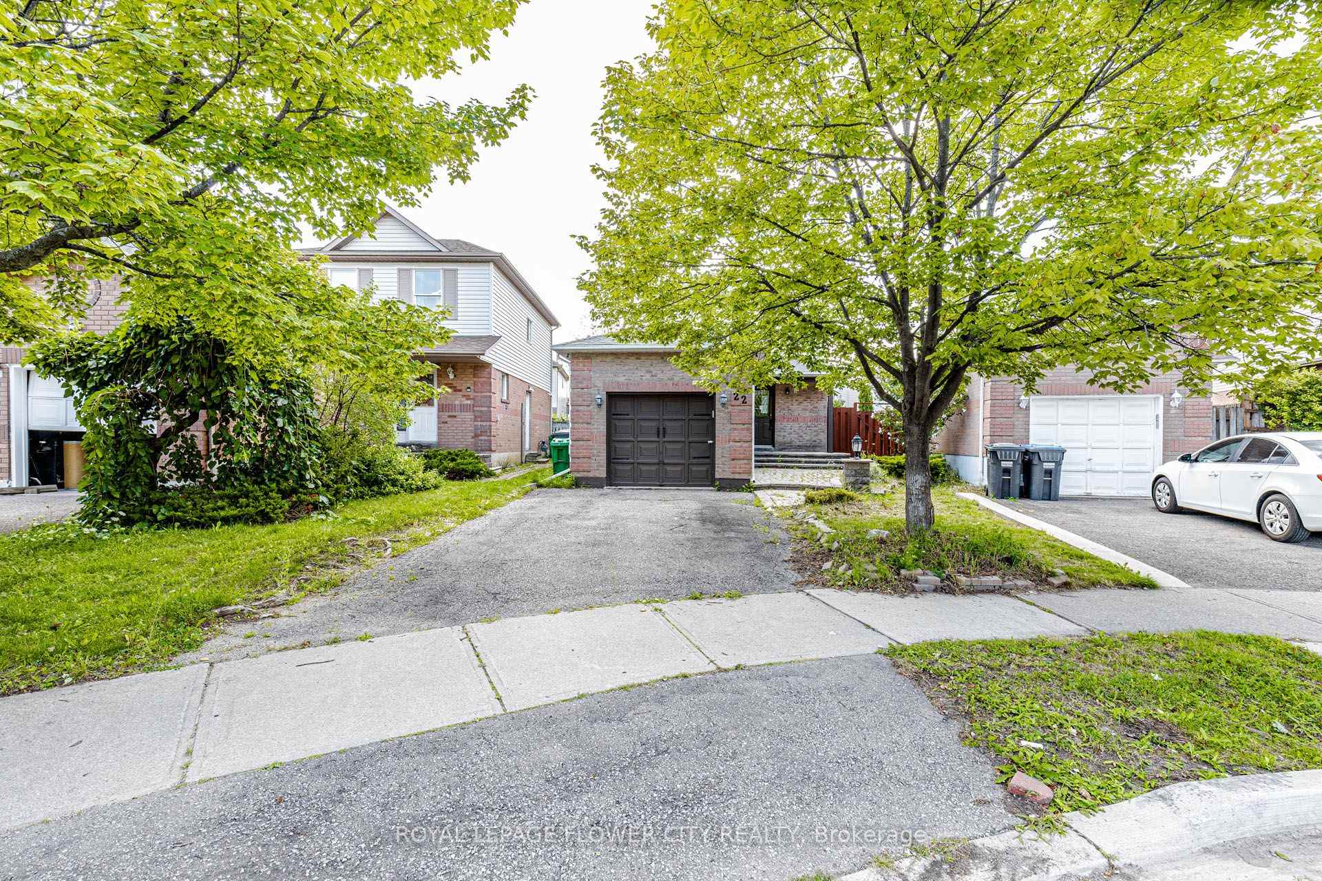22 Wallingford Court Brampton Ontario Canada Sale residential Abdul Mannan Mohammed Royal LePage Flower City Realty Inc., Brokerage*