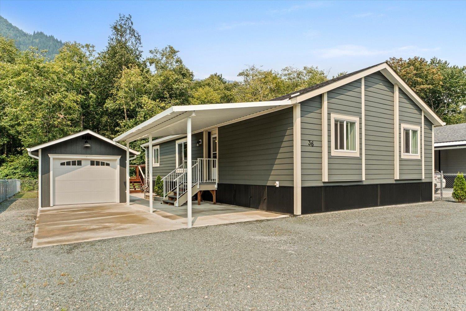 36 59060 LOUGHEED HIGHWAY|Agassi Agassiz British Columbia Canada Sale residential Bob Buhler Century 21 Creekside Realty, Brokerage*