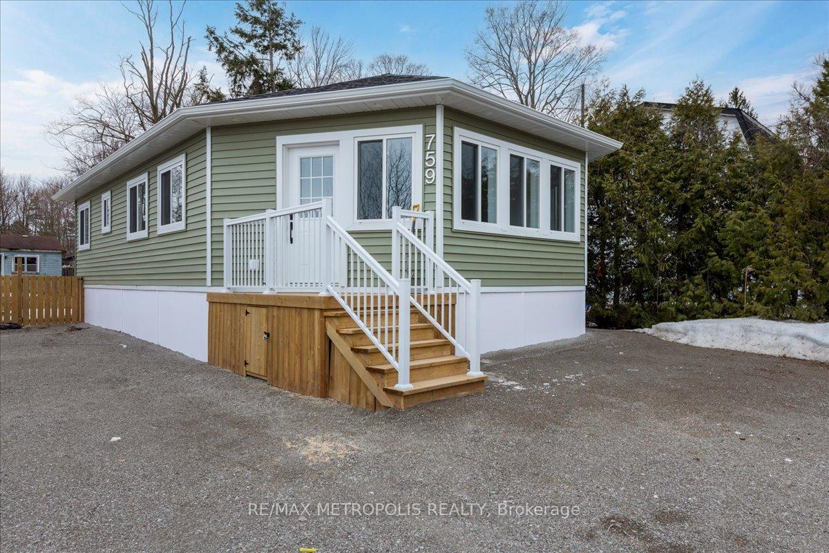 759 Innisfil Beach Road Innisfil Ontario Canada Rent residential DIPEN PATEL RE/MAX Metropolis Realty Brokerage*