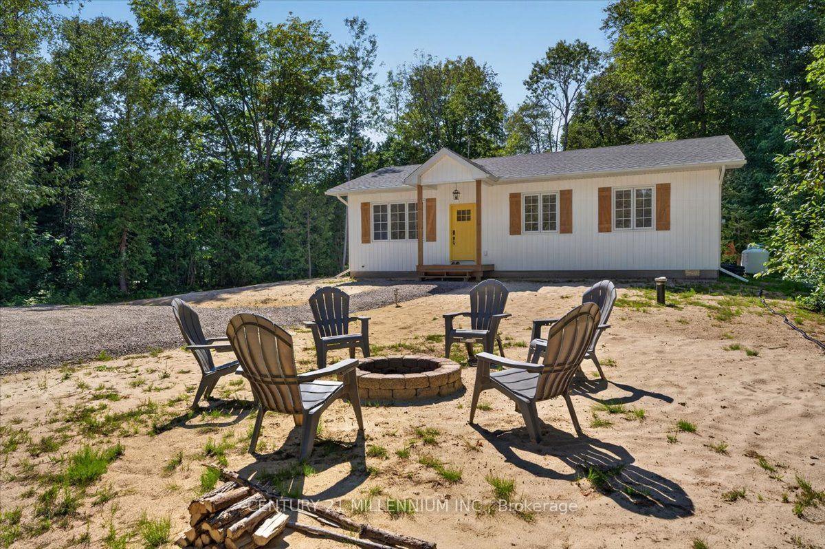 34 Rolling Hills Drive South Bruce Peninsula Ontario Canada Sale residential Taeko Yamanouchi CENTURY 21 MILLENNIUM INC.