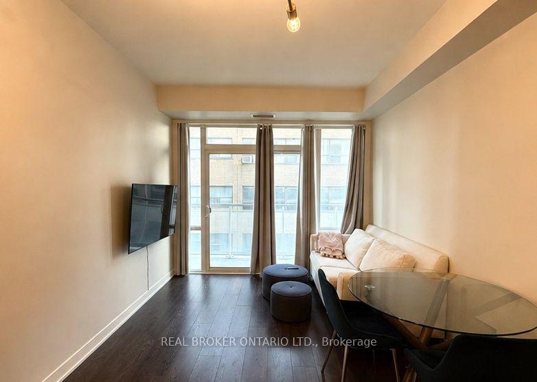 713 - 223 St. Clair Avenue W Toronto Ontario Canada Rent residential Winnie Fung Real Broker Ontario Ltd., Brokerage