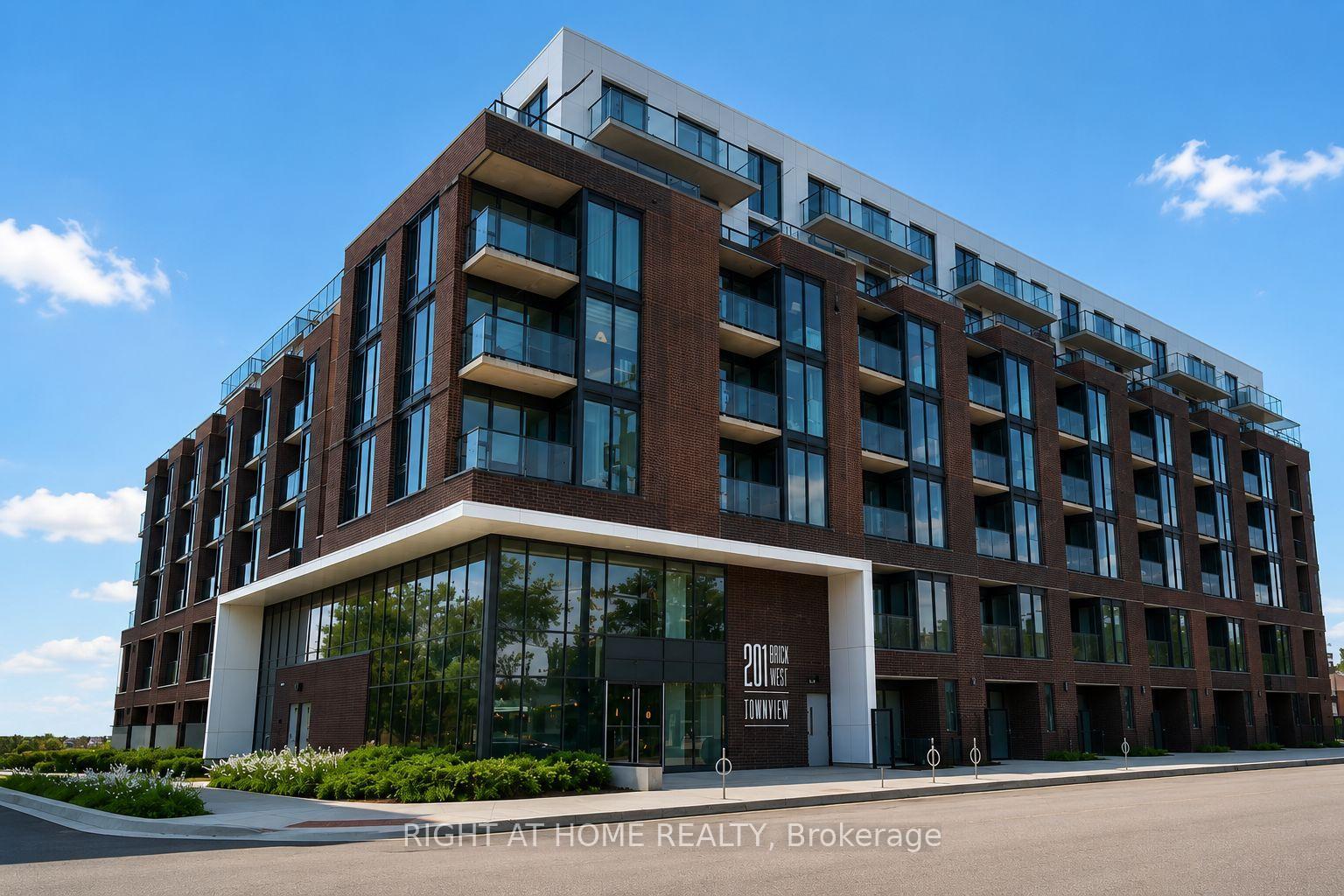 211 - 201 BROCK Street S Whitby Ontario Canada Sale residential Alex Beis Right at Home Realty, Brokerage*