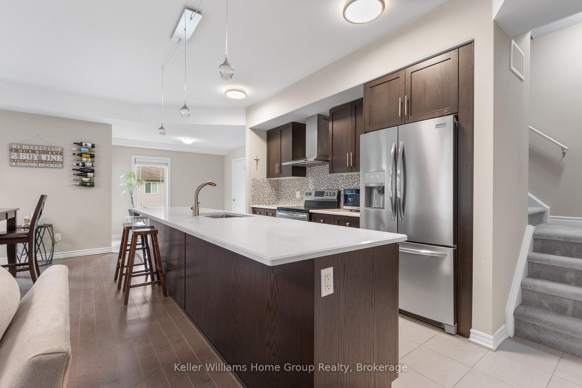 35 - 107 Westra Drive Guelph Ontario Canada Rent residential Dorothy Guerra Keller Williams Home Group Realty, Brokerage*