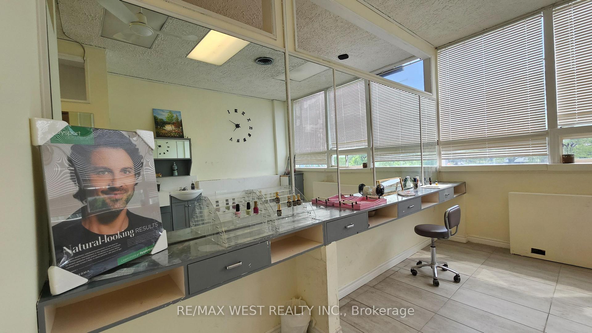202 - 174 Harwood Avenue Ajax Ontario Canada Lease commercial Grace Soares RE/MAX West Realty Inc., Brokerage