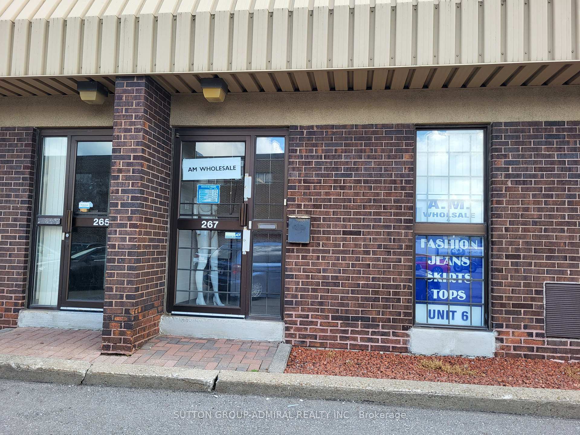 267 Canarctic Drive Toronto Ontario Canada Lease commercial Marvin Newman Sutton Group-Admiral Realty Inc., Brokerage *