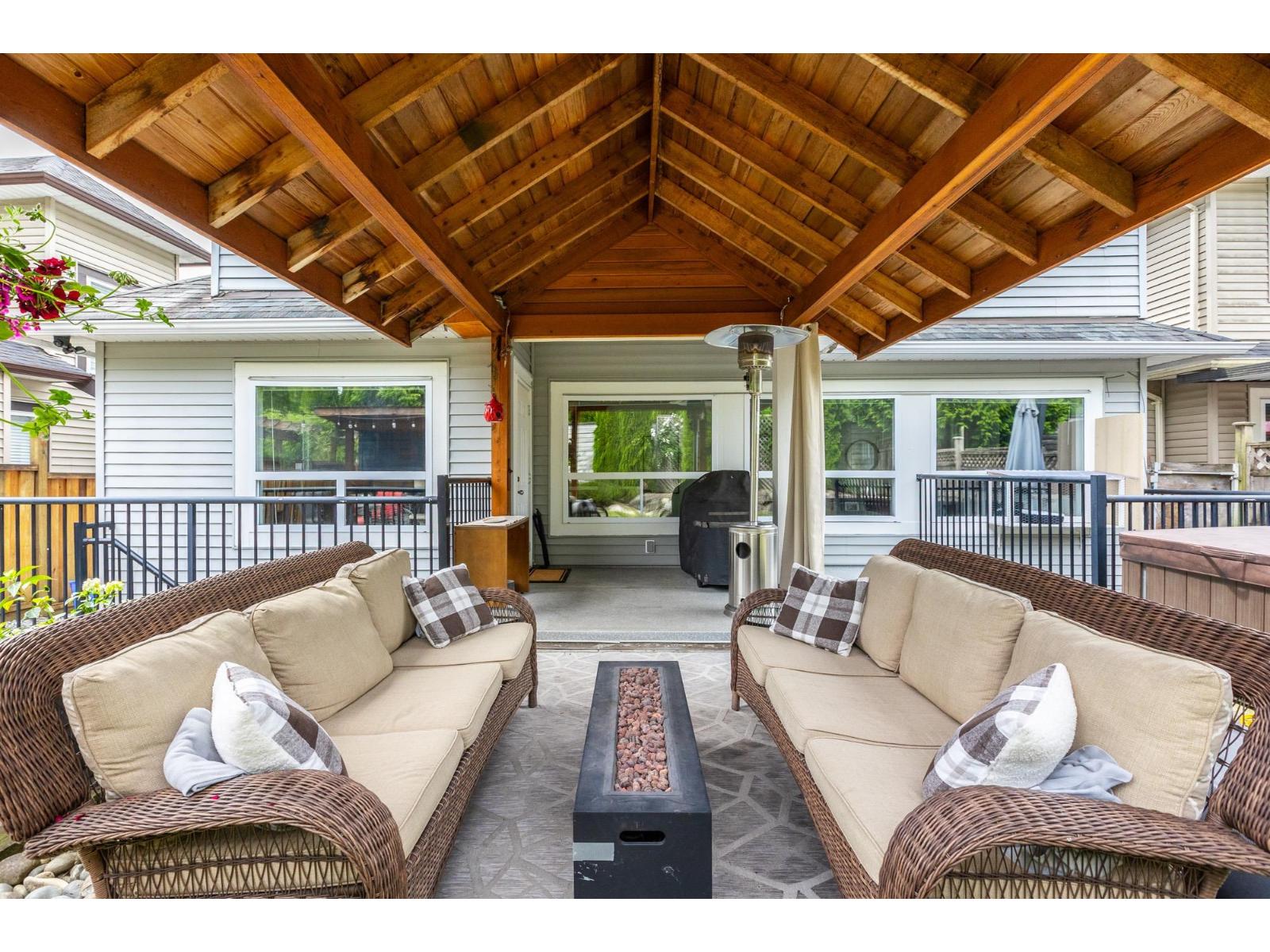 20371 98A AVENUE Langley British Columbia Canada Sale residential Gonzalo Santos PREC Real Broker B.C. Ltd.