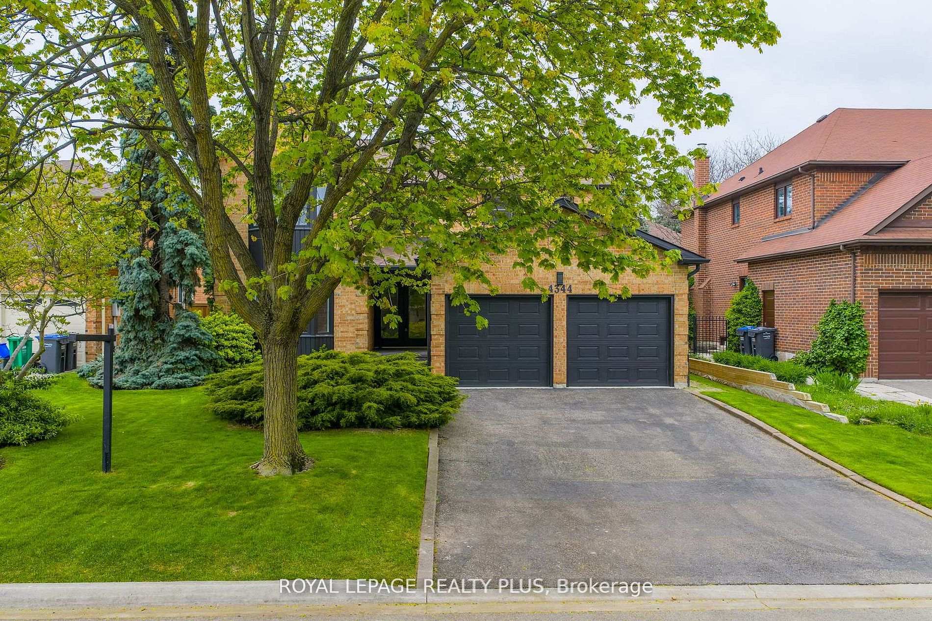 4344 Dallas Court Mississauga Ontario Canada Sale residential Jeffrey Vella Royal LePage Realty Plus, Brokerage*