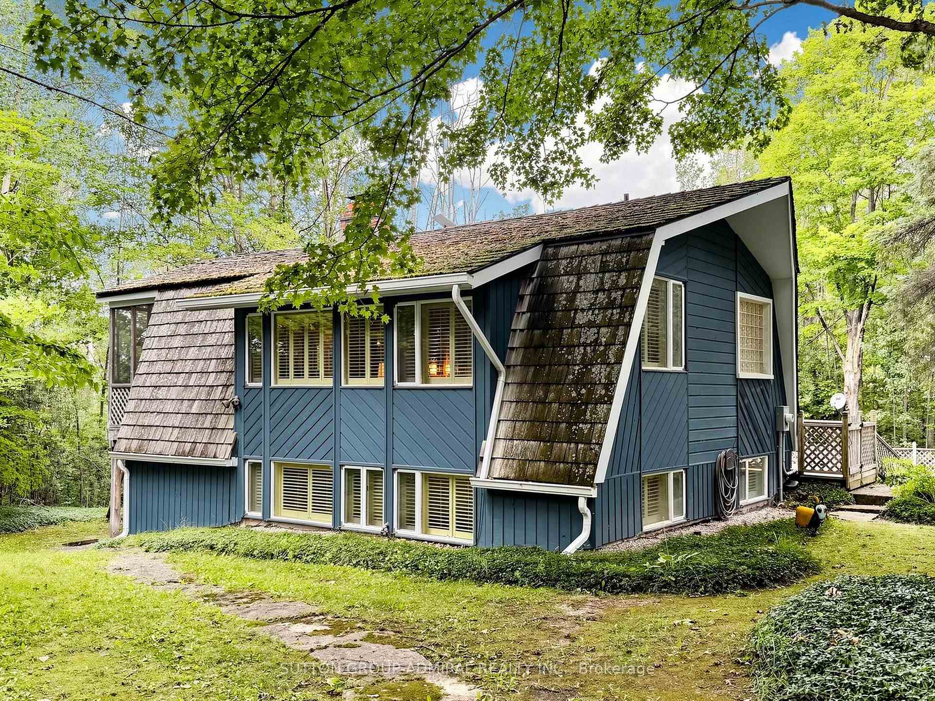 428416 25TH SIDERD Mono Ontario Canada Sale residential Jelena Pogorelova Sutton Group-Admiral Realty Inc., Brokerage *