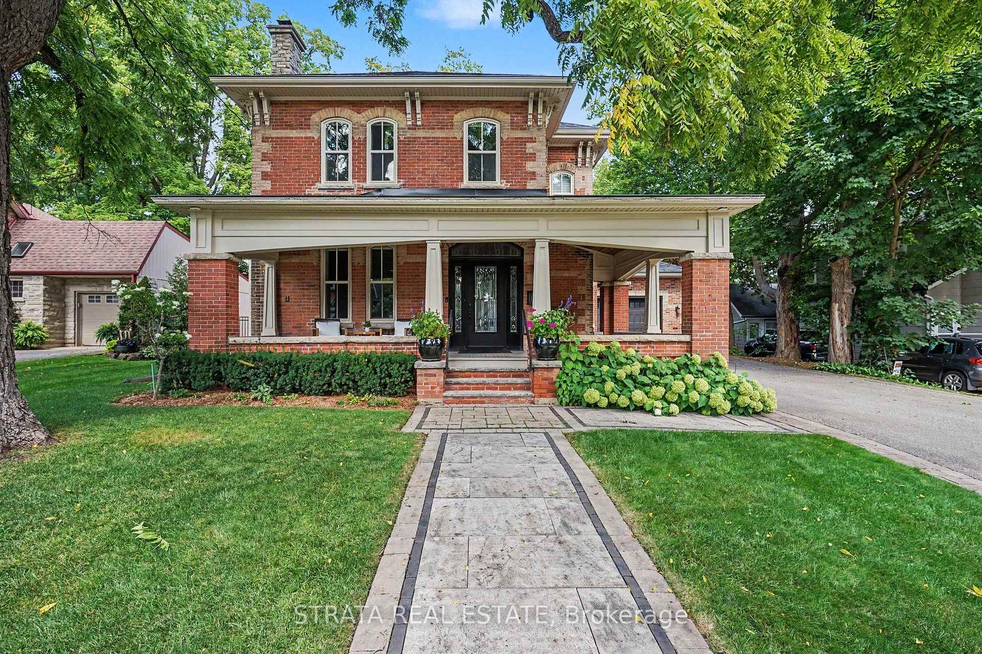 12 York Street Orangeville Ontario Canada Sale residential Galina Sheveleva Strata Real Estate, Brokerage*