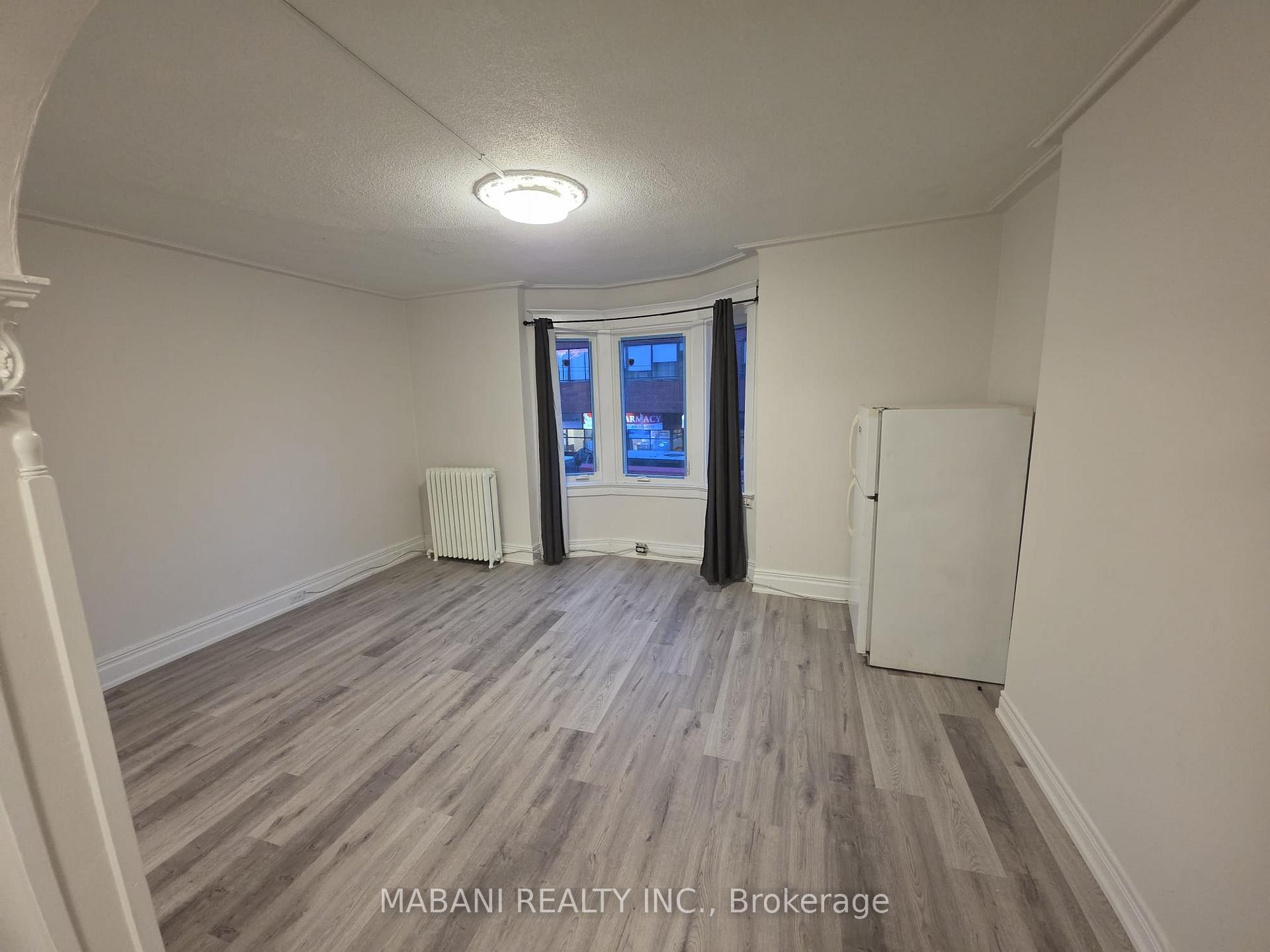 2239 Dundas Street W Toronto Ontario Canada Rent residential   MABANI REALTY INC.