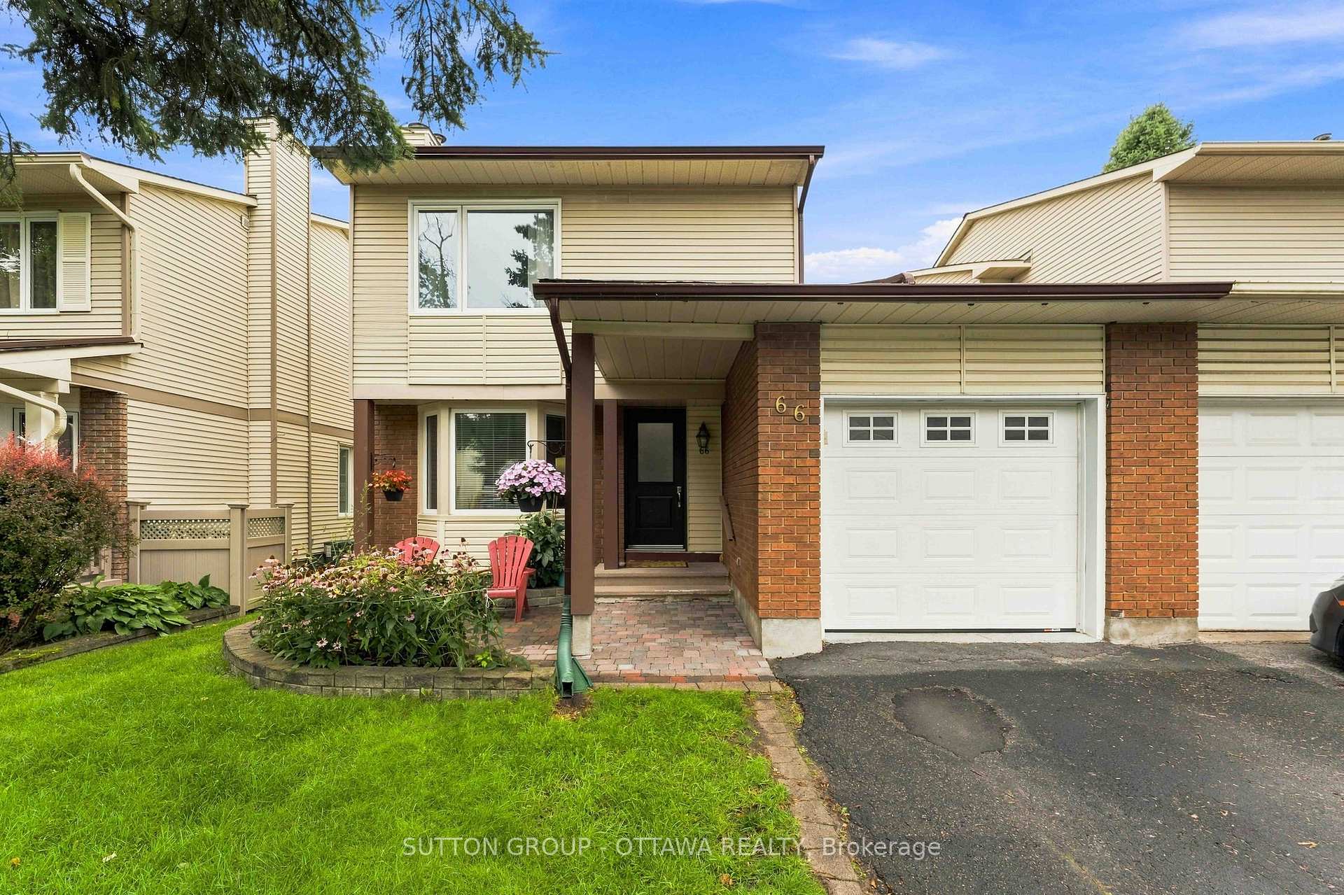 66 FIELDGATE Drive Ottawa Ontario Canada Sale residential   Colleen Lyle Real Estate Team