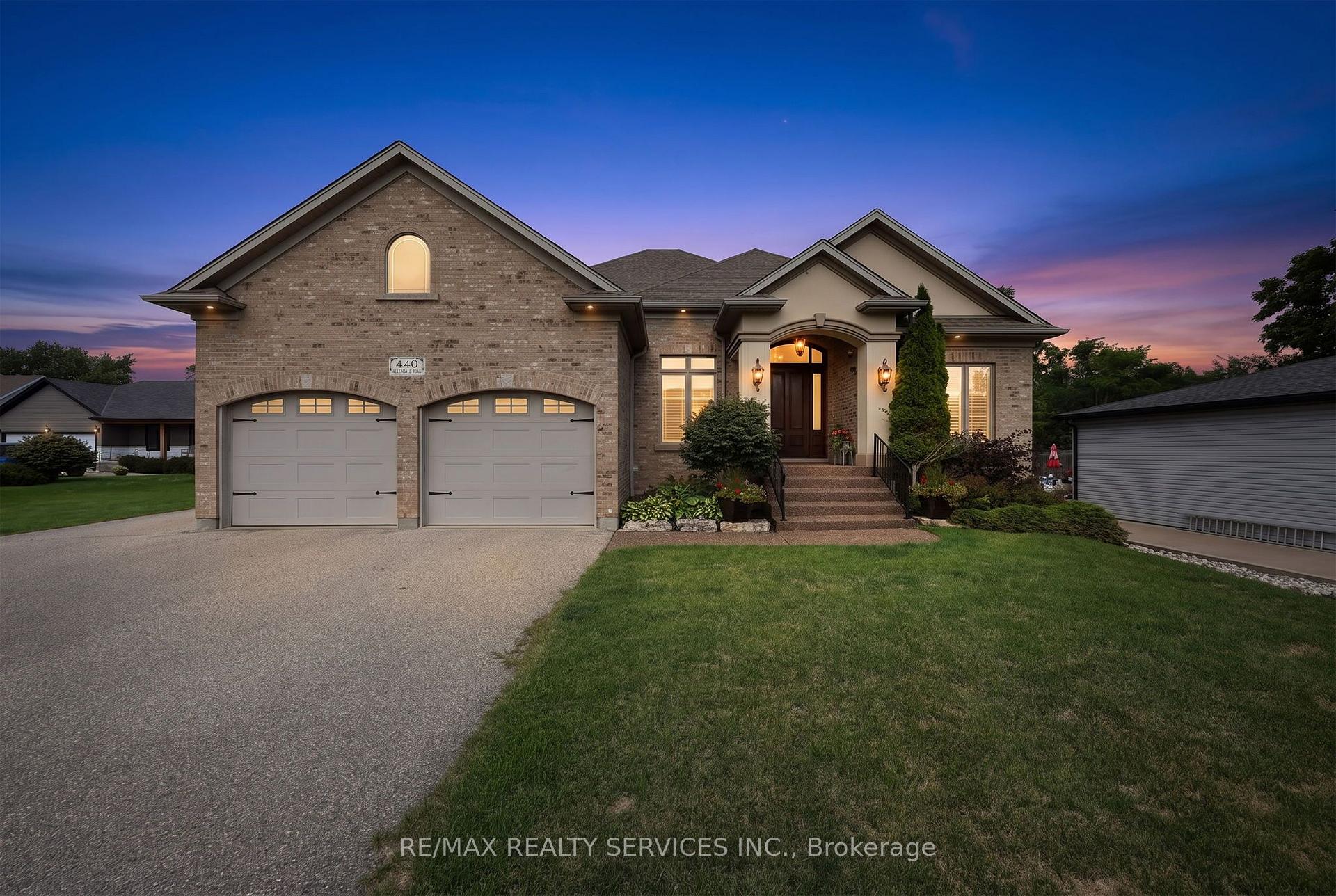 440 Allendale Road Cambridge Ontario Canada Sale residential Gary Bhinder RE/MAX Realty Services Inc., Brokerage*