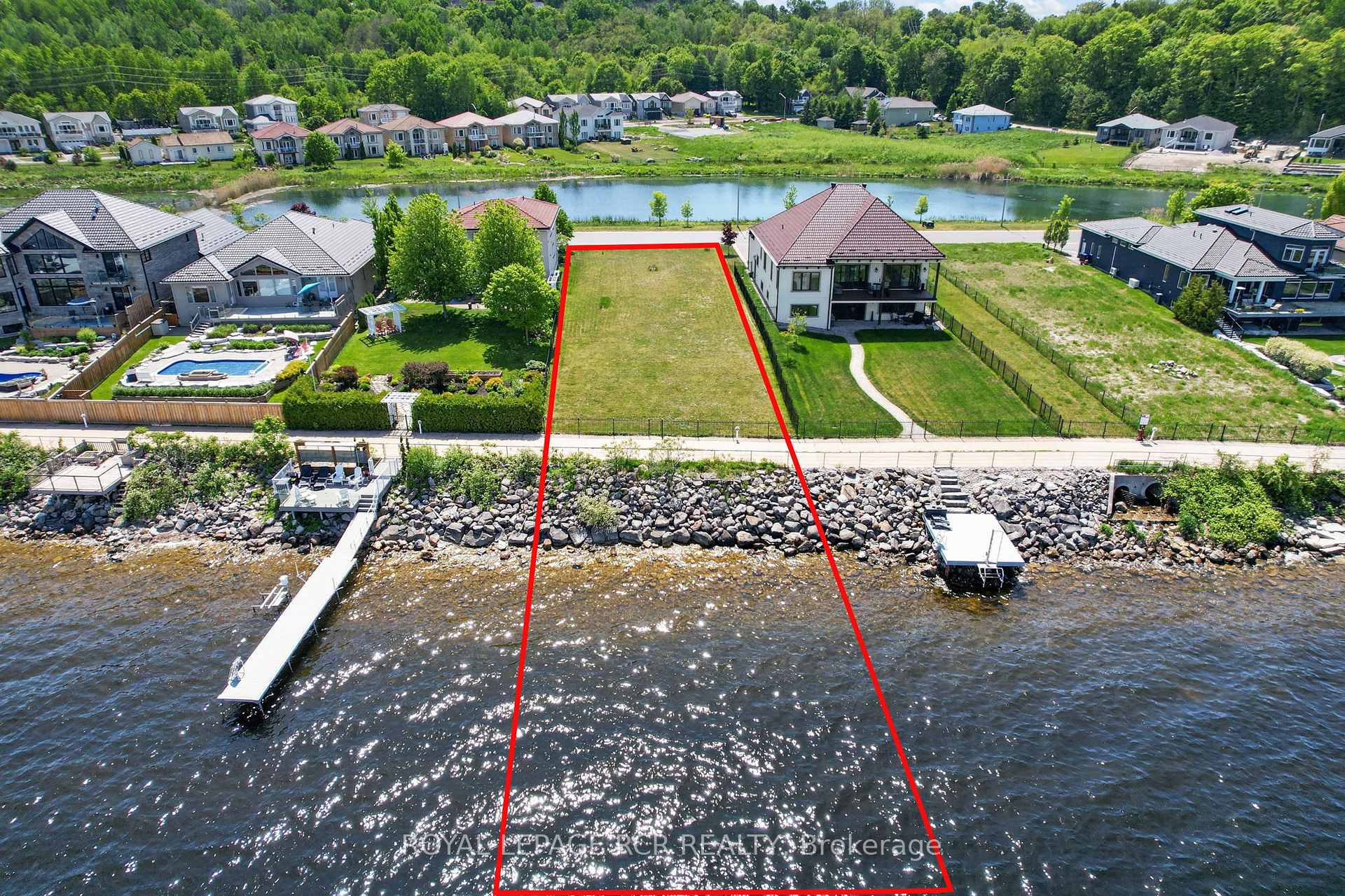 583 Aberdeen Boulevard Midland Ontario Canada Sale residential Kathy Derlis Royal LePage RCR Realty, Brokerage *