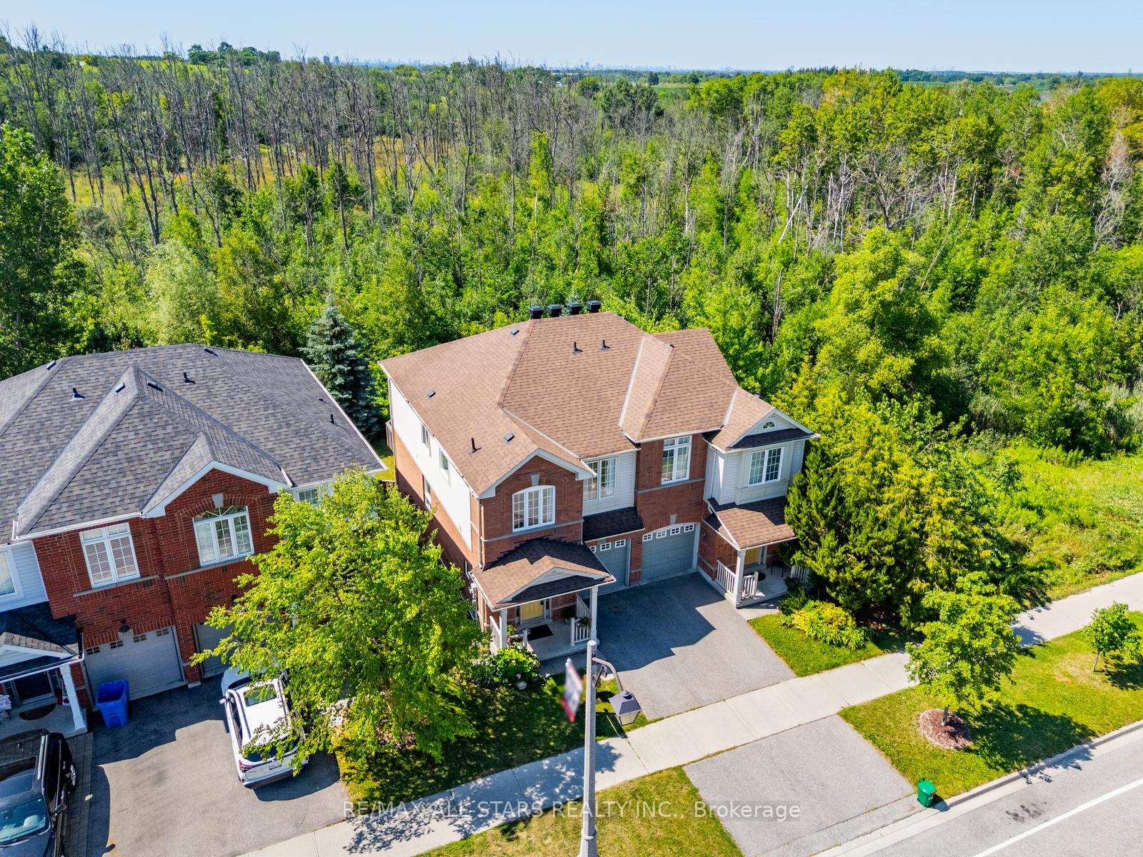 281 Reeves Way Boulevard Whitchurch-Stouffville Ontario Canada Sale residential Ramin Nickpor RE/MAX Hallmark Realty Ltd., Brokerage *