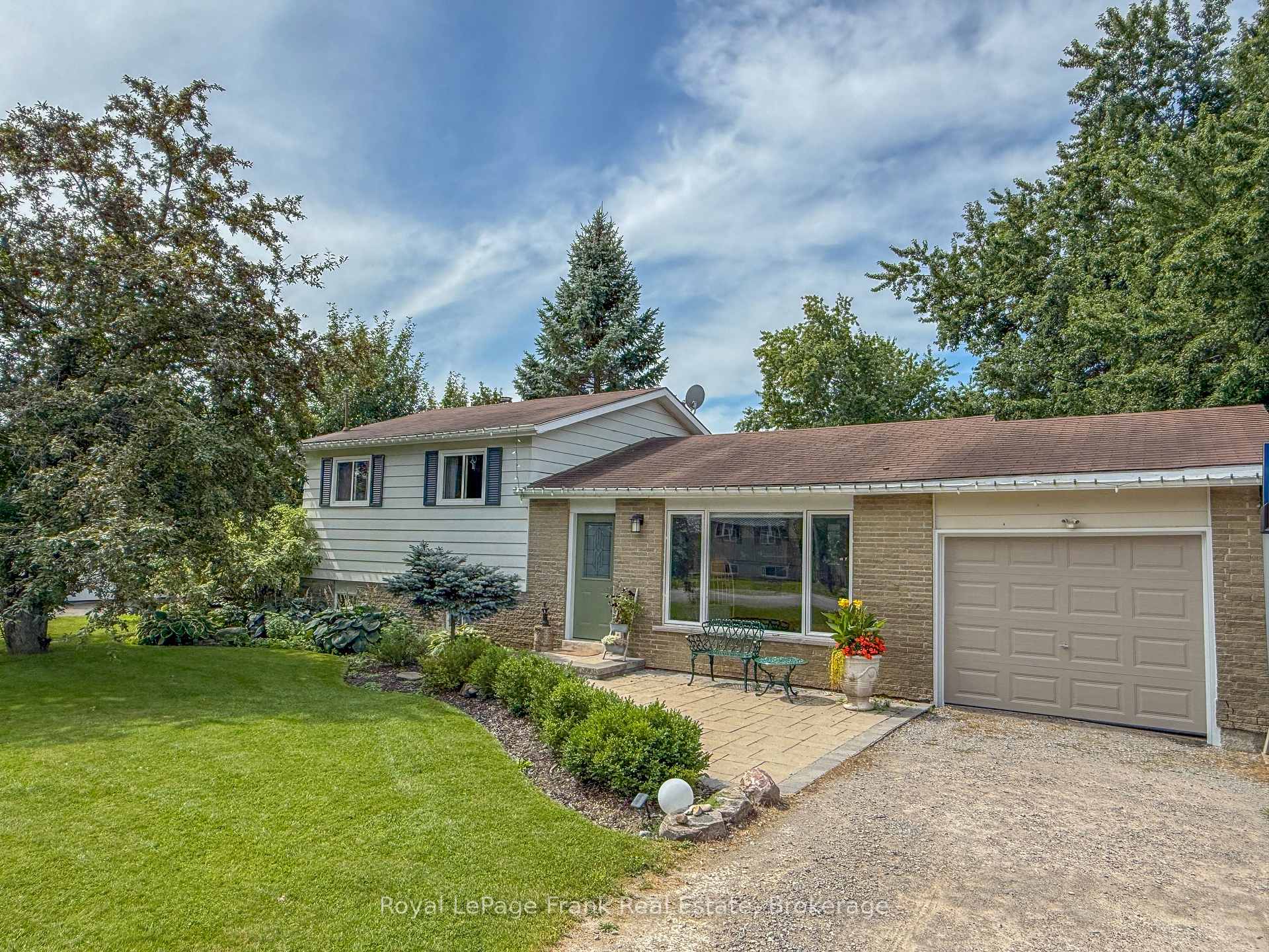 10 Chickadee Court Kawartha Lakes Ontario Canada Sale residential Alan Goodley RE/MAX ALL-STARS REALTY INC., Brokerage*
