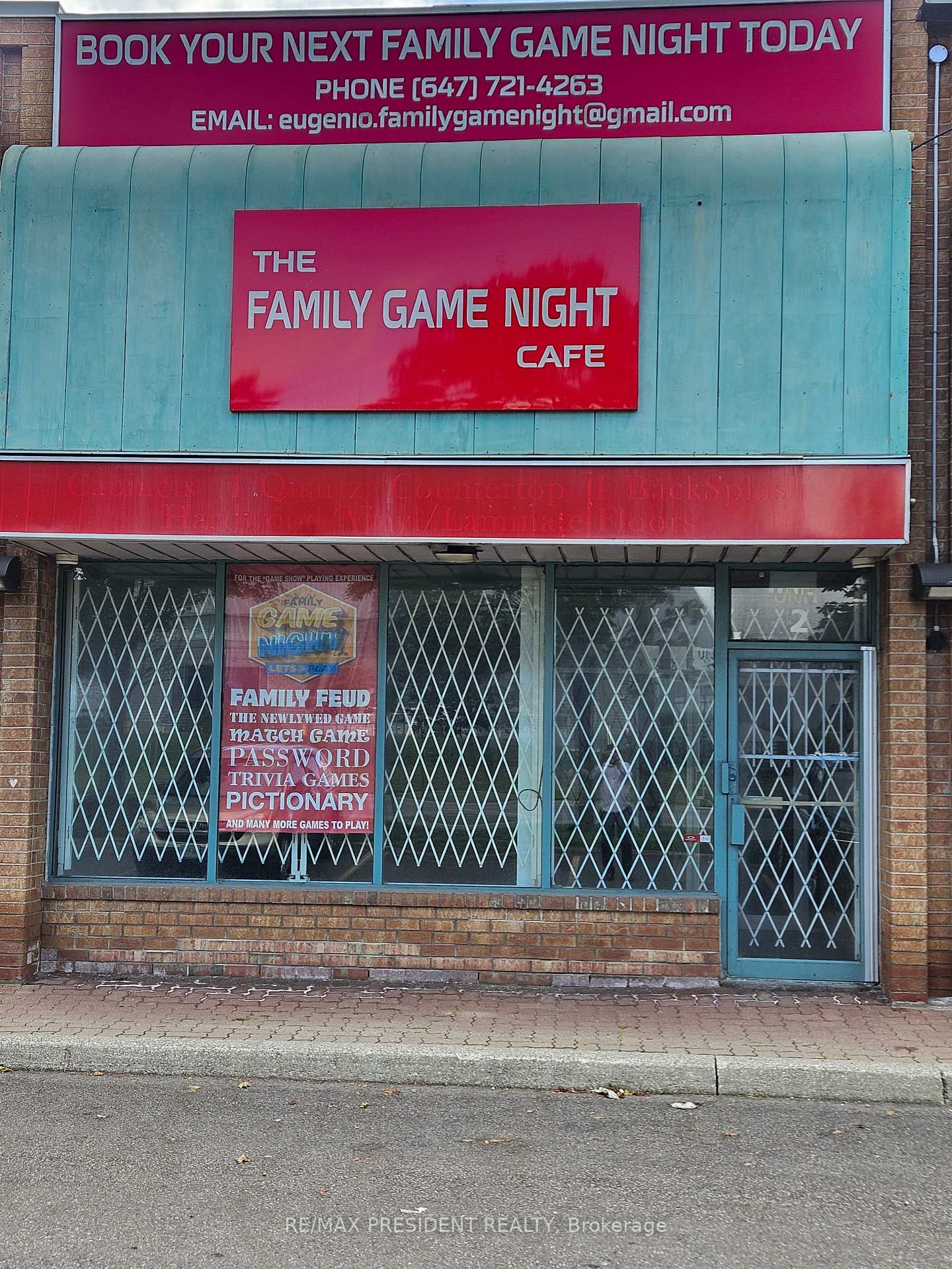 2 - 6923 Steeles Avenue W Toronto Ontario Canada Lease commercial DILBAGH MANGAT RE/MAX President Realty