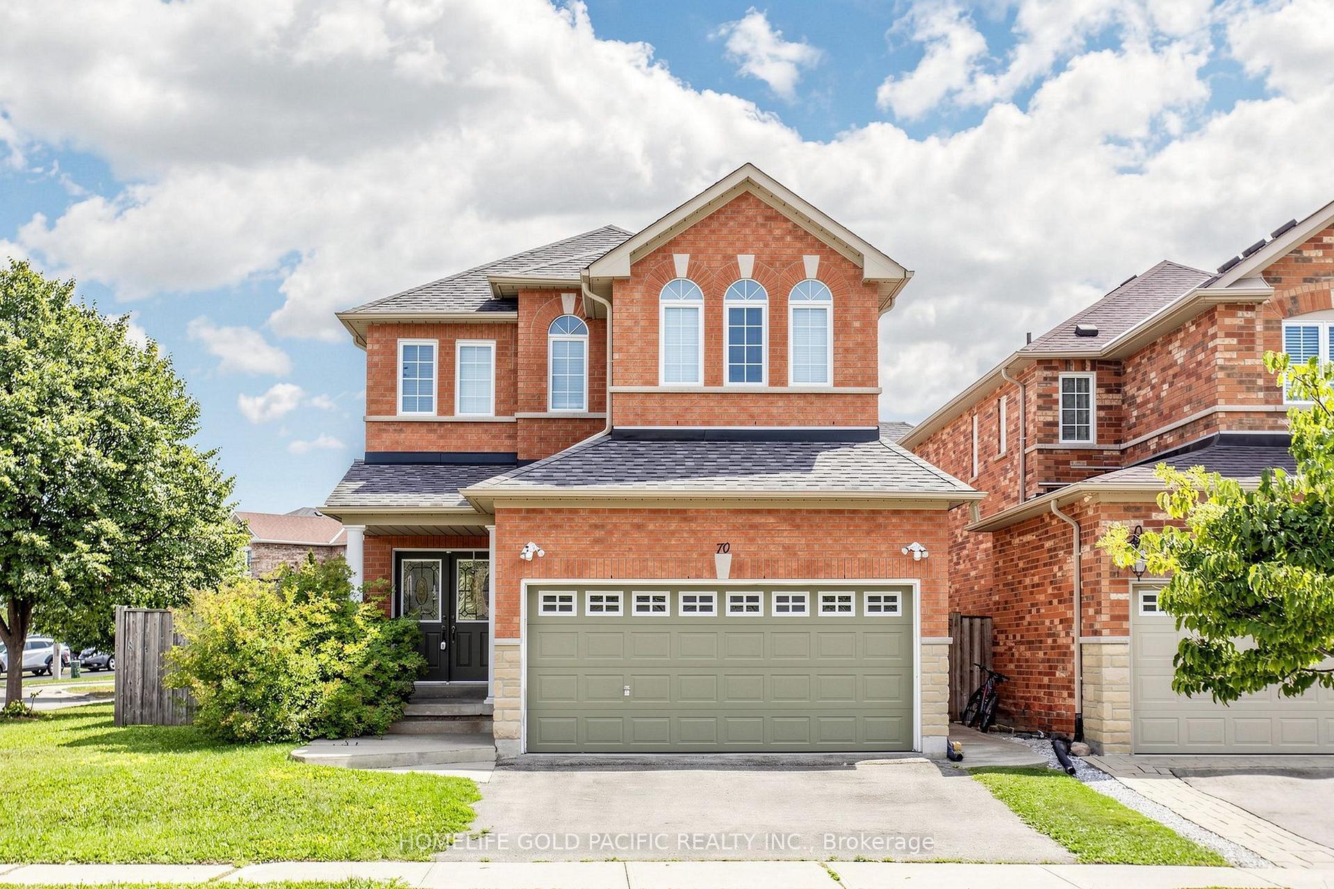 70 Mallard Marsh Crescent E Richmond Hill Ontario Canada Rent residential HomeLife Realty Services Inc.