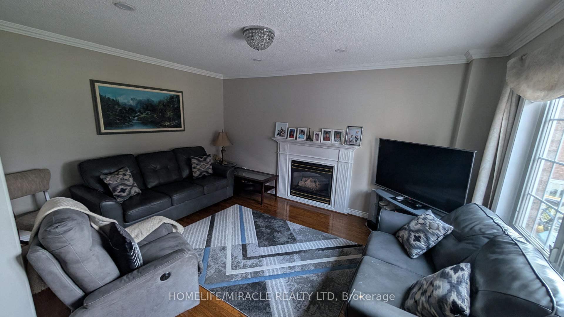 65 Timber Lane Vaughan Ontario Canada Rent residential   HomeLife/Miracle Realty Ltd., Brokerage*