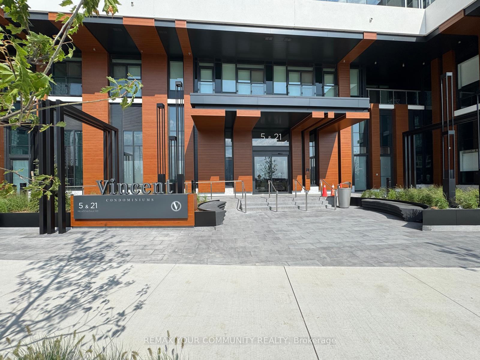 1101 - 21 Meadowdale Road Vaughan Ontario Canada Rent residential Muzaffar Sheikh Re/Max Your Community Realty, Brokerage