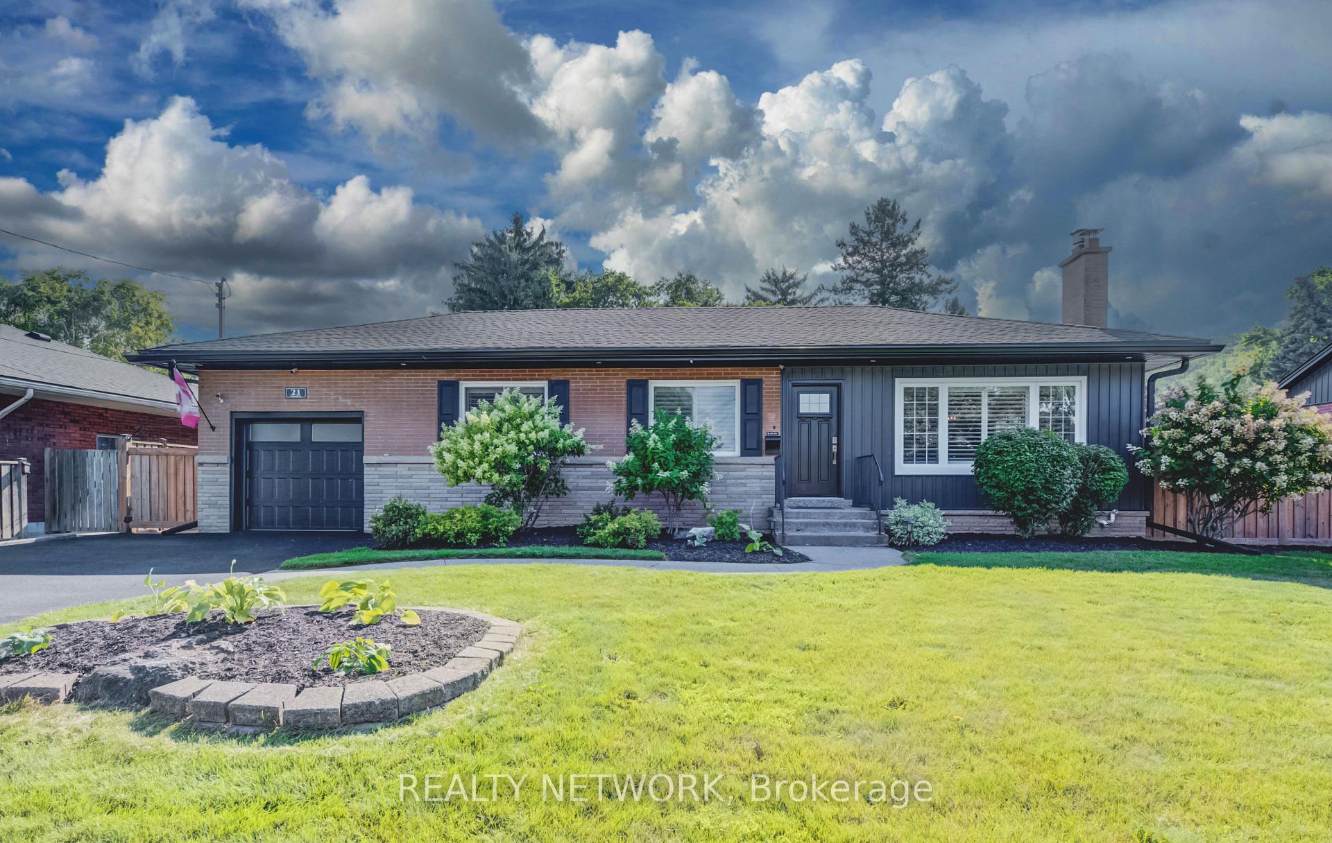 21 Loma Drive Hamilton Ontario Canada Sale residential Jay McQueen Realty Network 100 Inc., Brokerage *