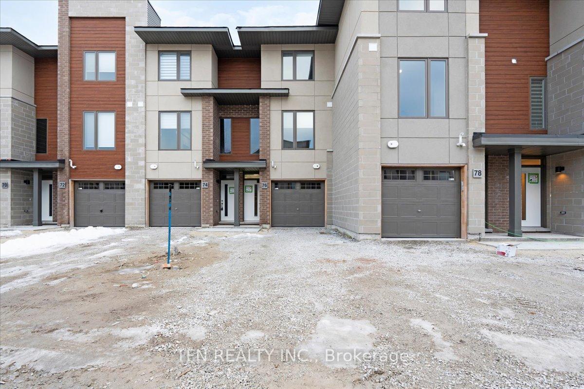 77 Winters Crescent N Collingwood Ontario Canada Rent residential Manish Patel TFN Realty Inc., Brokerage*